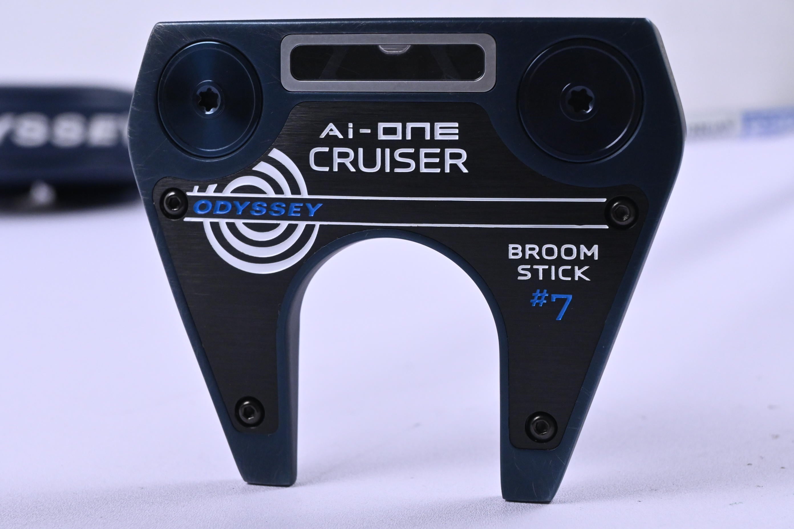 Odyssey Ai-One Cruiser #7 Broom Stick Putter / 48 Inch