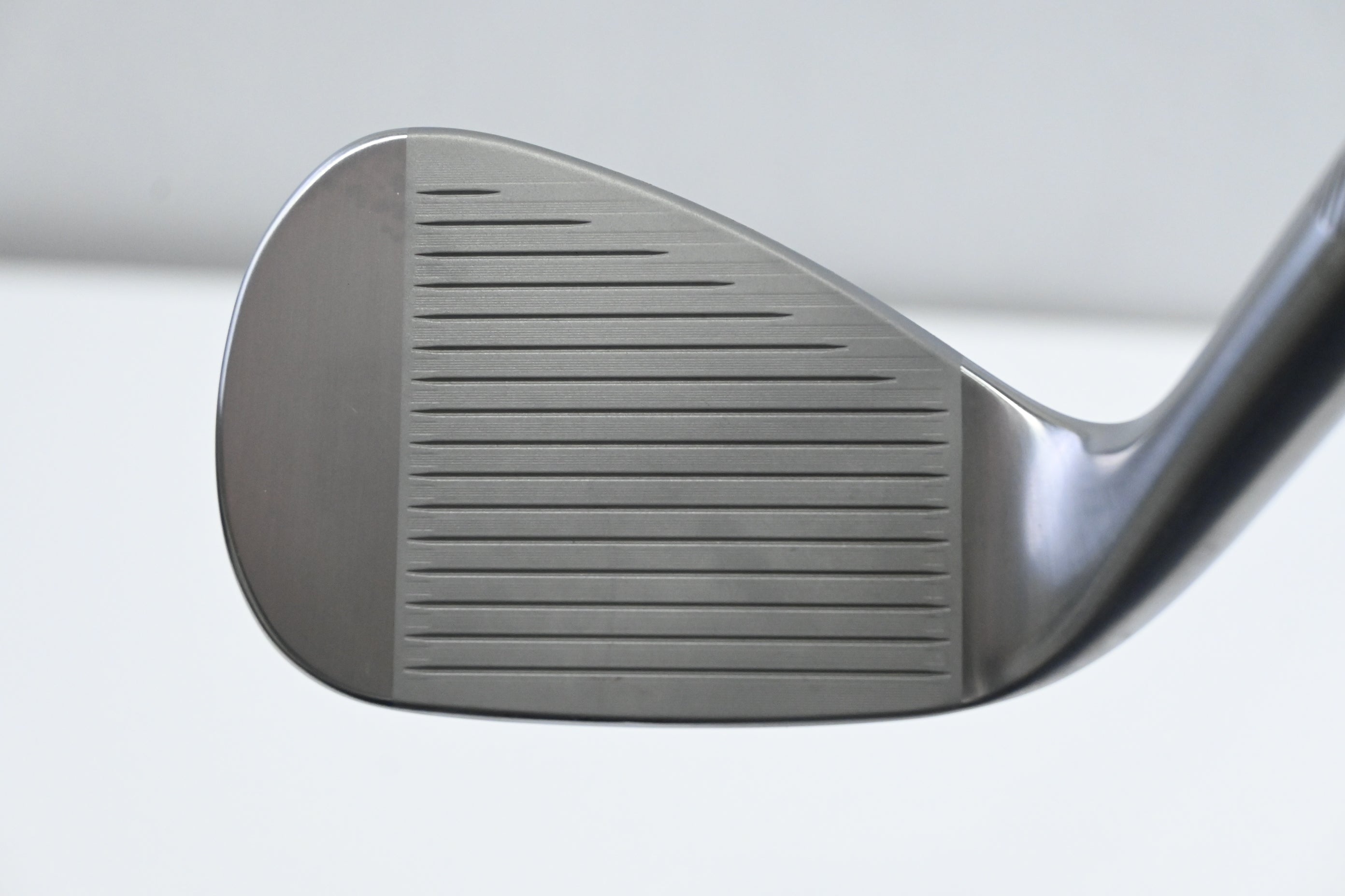 Titleist Vokey SM10 Pitching Wedge / 46 Degree / Stiff Flex Accra i Series 115