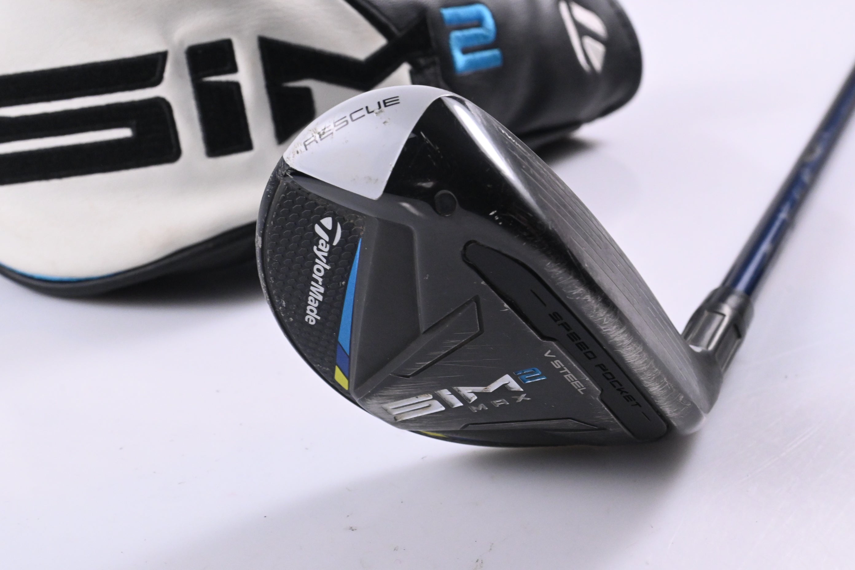 Taylormade SIM2 Max #3 Hybrid / 19 Degree / Stiff Flex Fujikura Ventus Blue 7