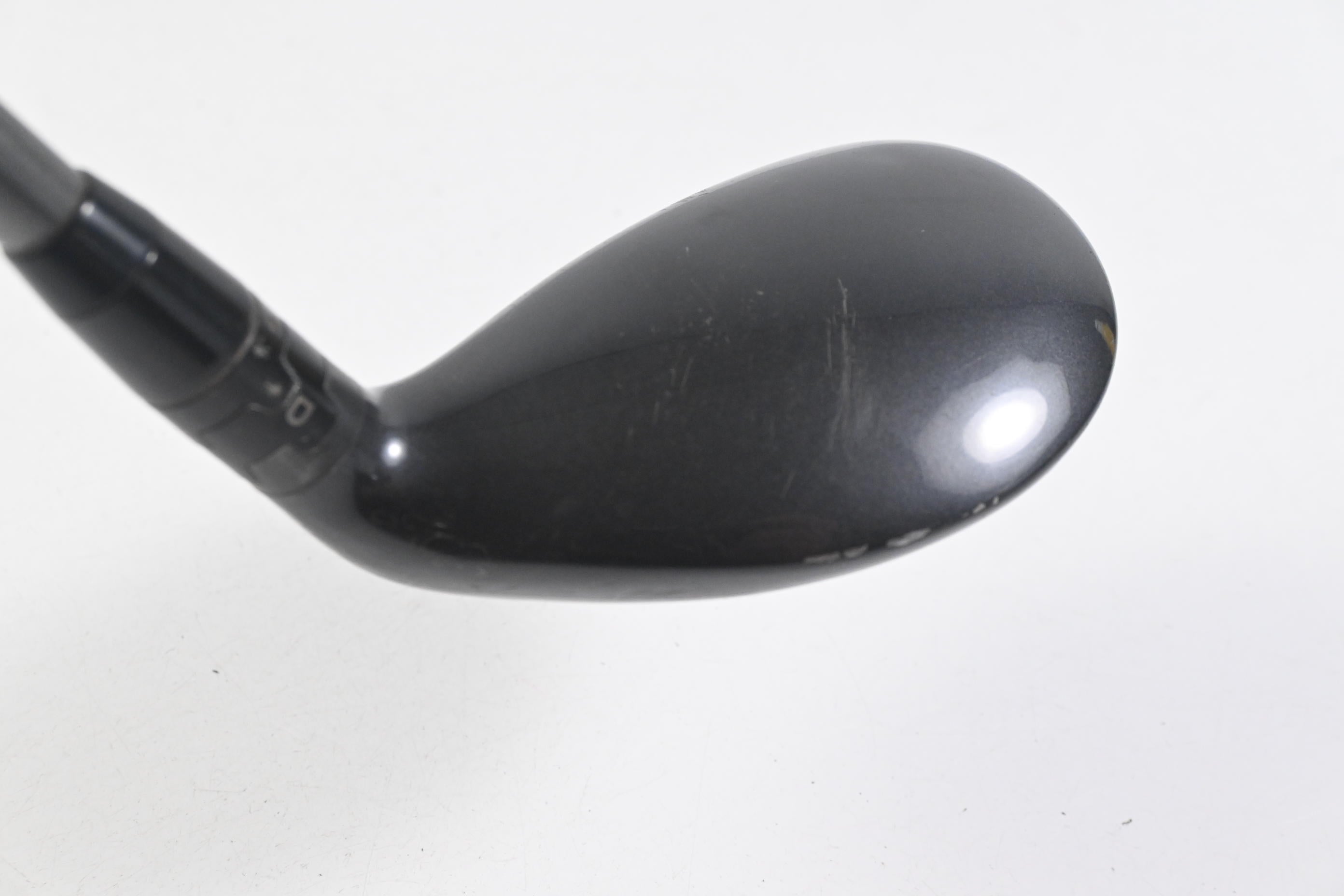 Titleist 818 H1 #3 Hybrid / 19 Degree / Stiff Flex Aldila Rogue M.AX 85 Shaft
