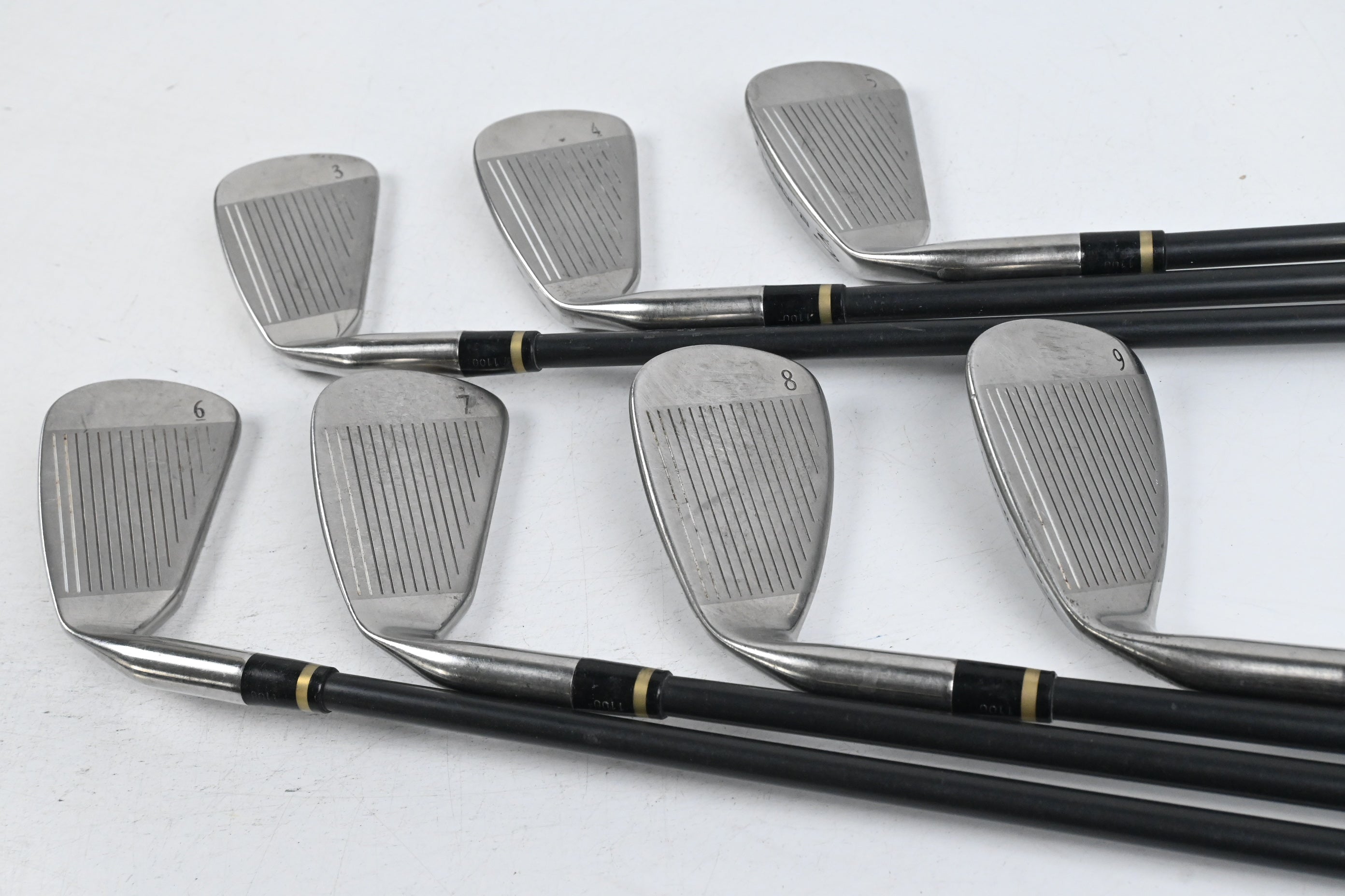Cobra CXi Irons / 3-9i / Regular Flex Cobra Ultralight Shafts