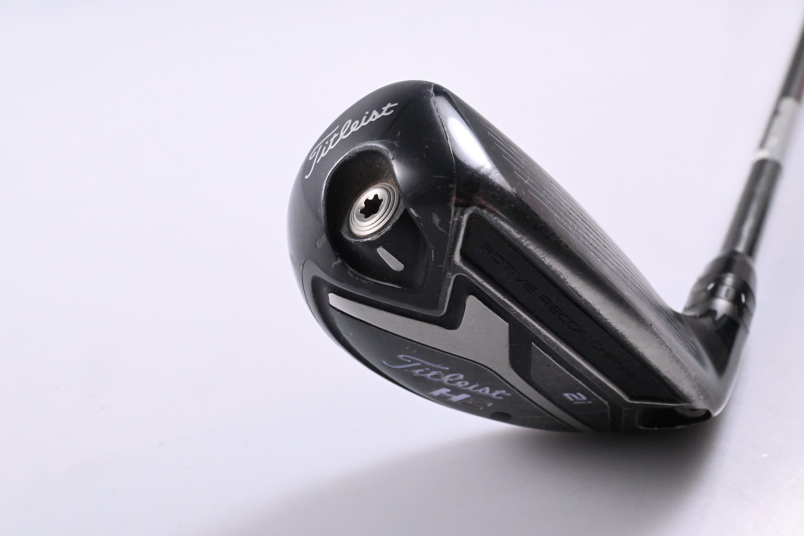 Titleist 818 H2 #3 Hybrid / 21 Degree / Stiff Flex Aldila Rogue Max 85 Shaft
