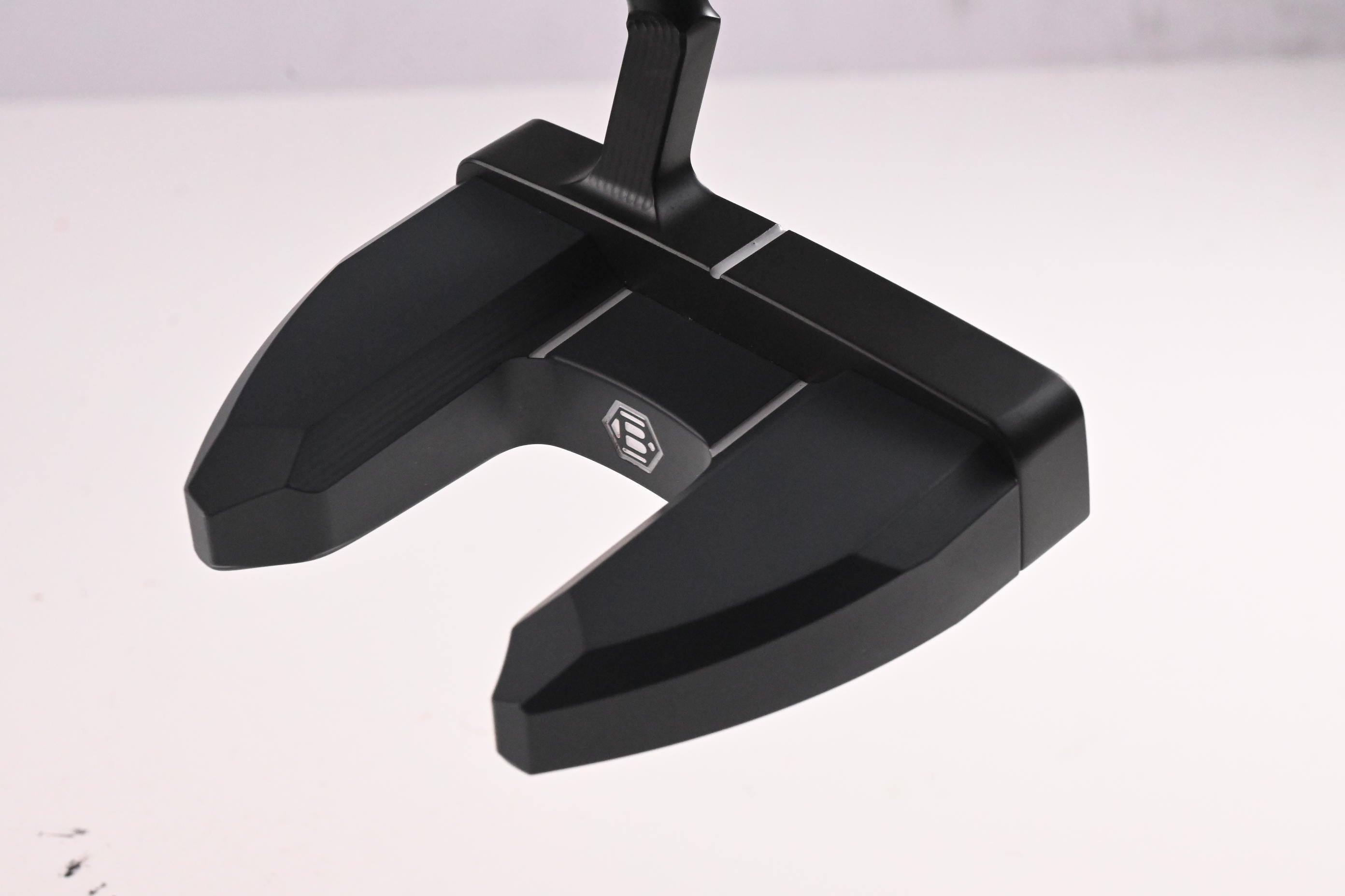 Bettinardi 2024 Inovai 303SS Putter / 35 Inch