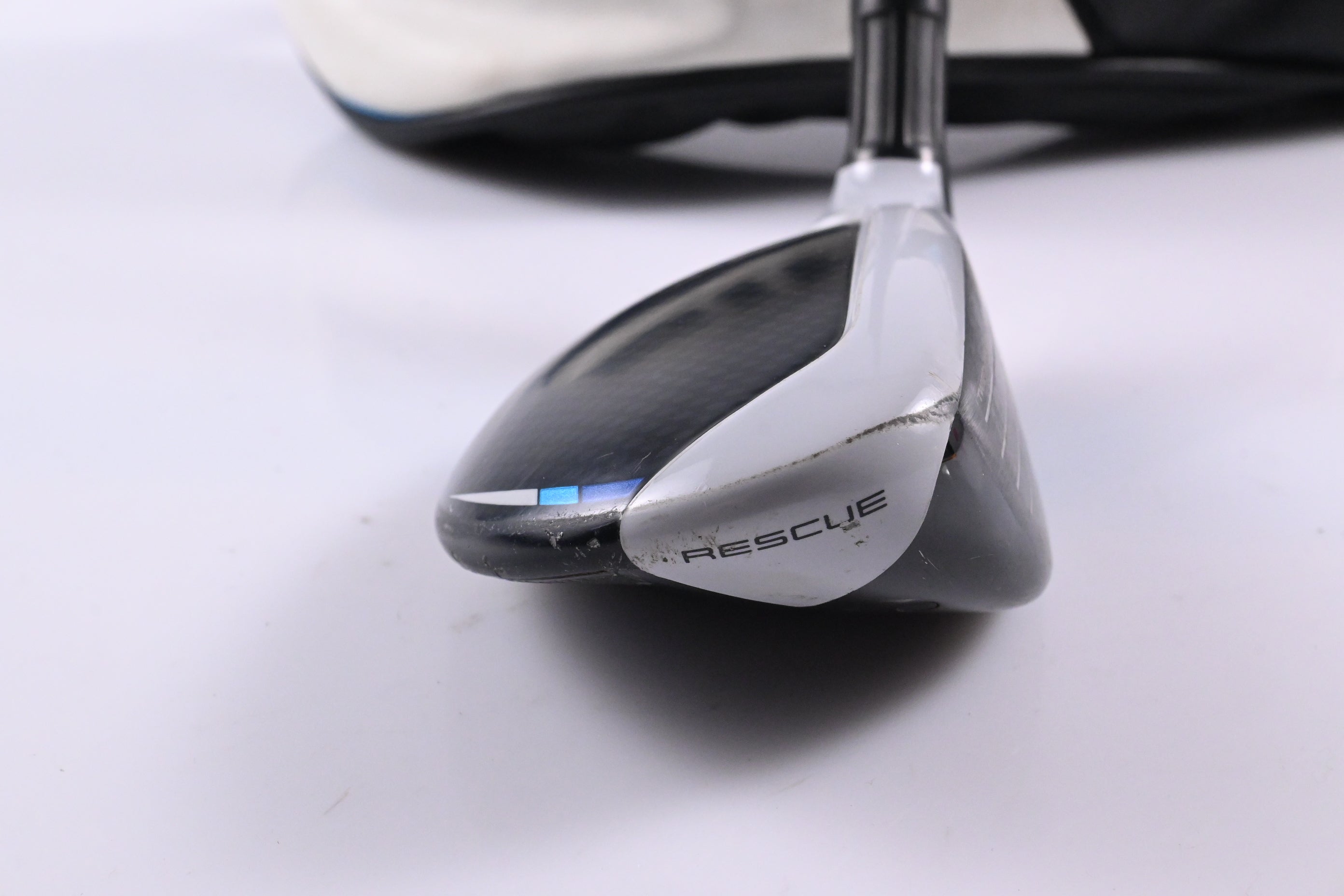 Taylormade SIM2 Max #3 Hybrid / 19 Degree / Stiff Flex Fujikura Ventus Blue 7
