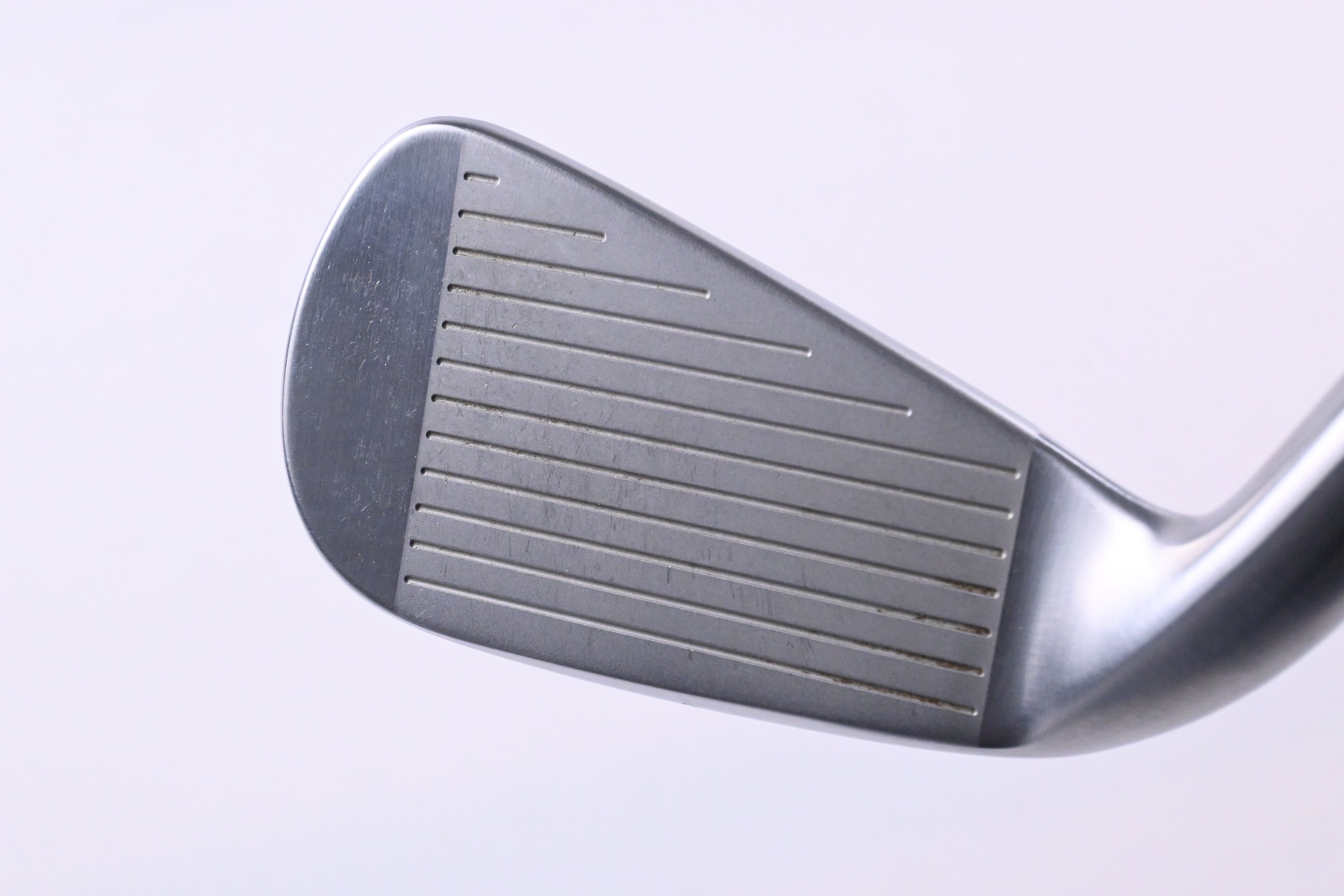 Titleist U505 #3 Iron / 20 Degree / Stiff Flex Graphite Design Tour AD DI-85