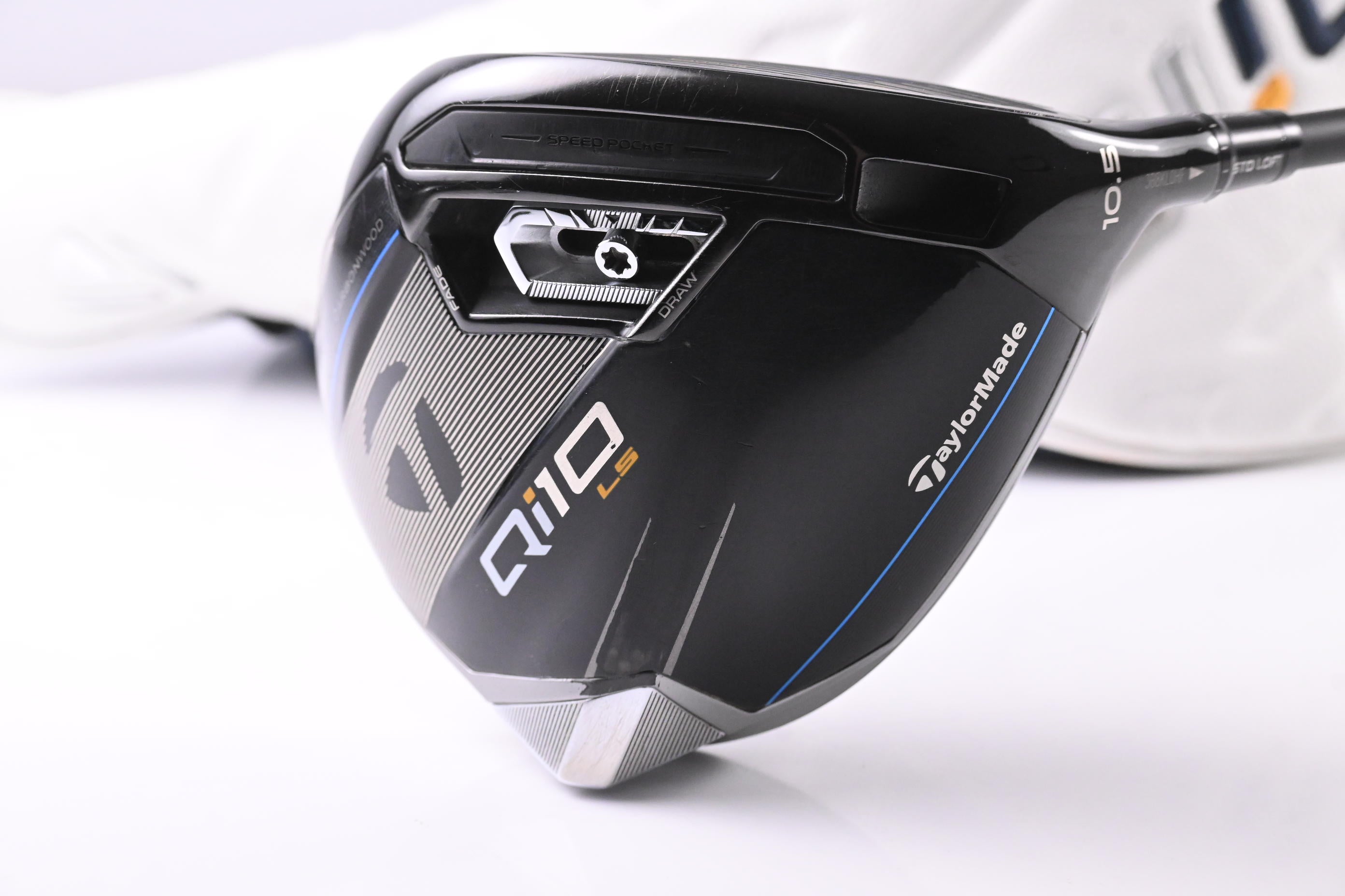 Taylormade Qi10 LS Driver / 10.5 Degree / X-Flex Ventus Black Velocore 6 Shaft