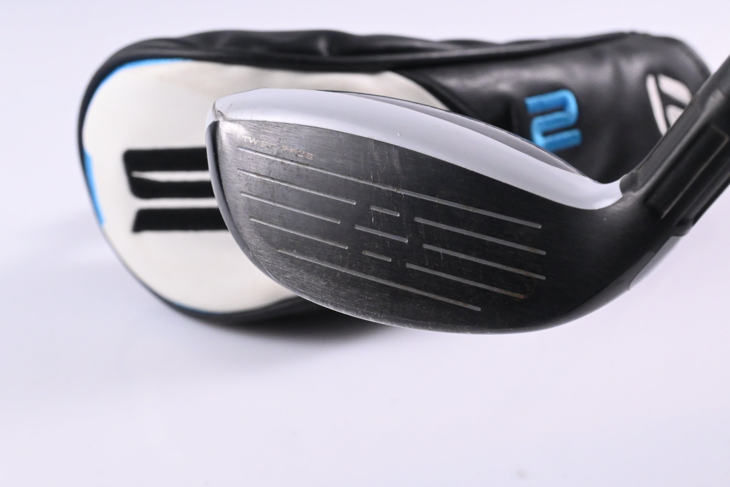 Taylormade SIM2 Max #3 Hybrid / 19 Degree / Stiff Flex Fujikura Ventus Blue 7