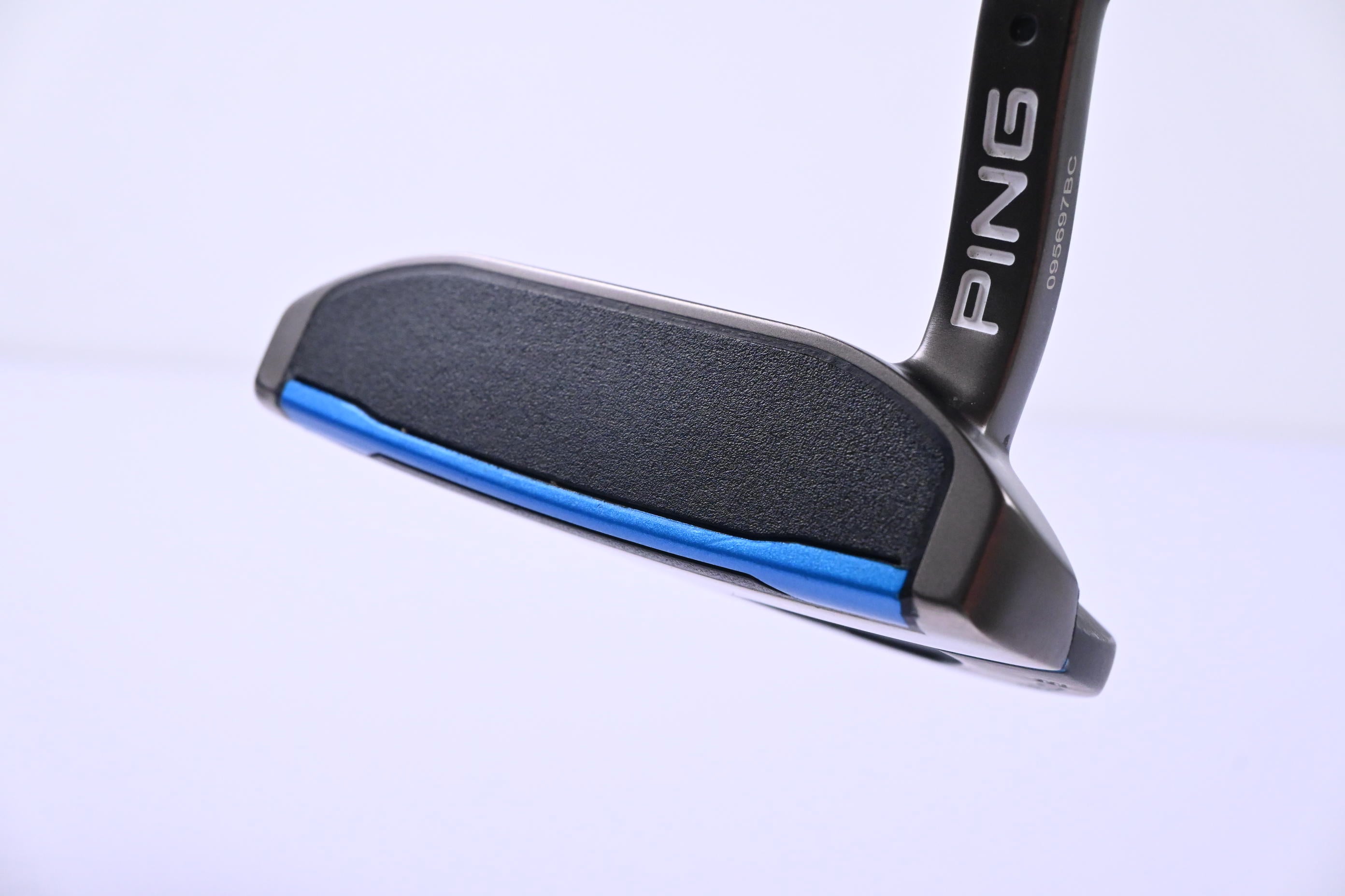 Ping Scottsdale 2025 Oslo 3 Putter / Black Dot / 35 Inch