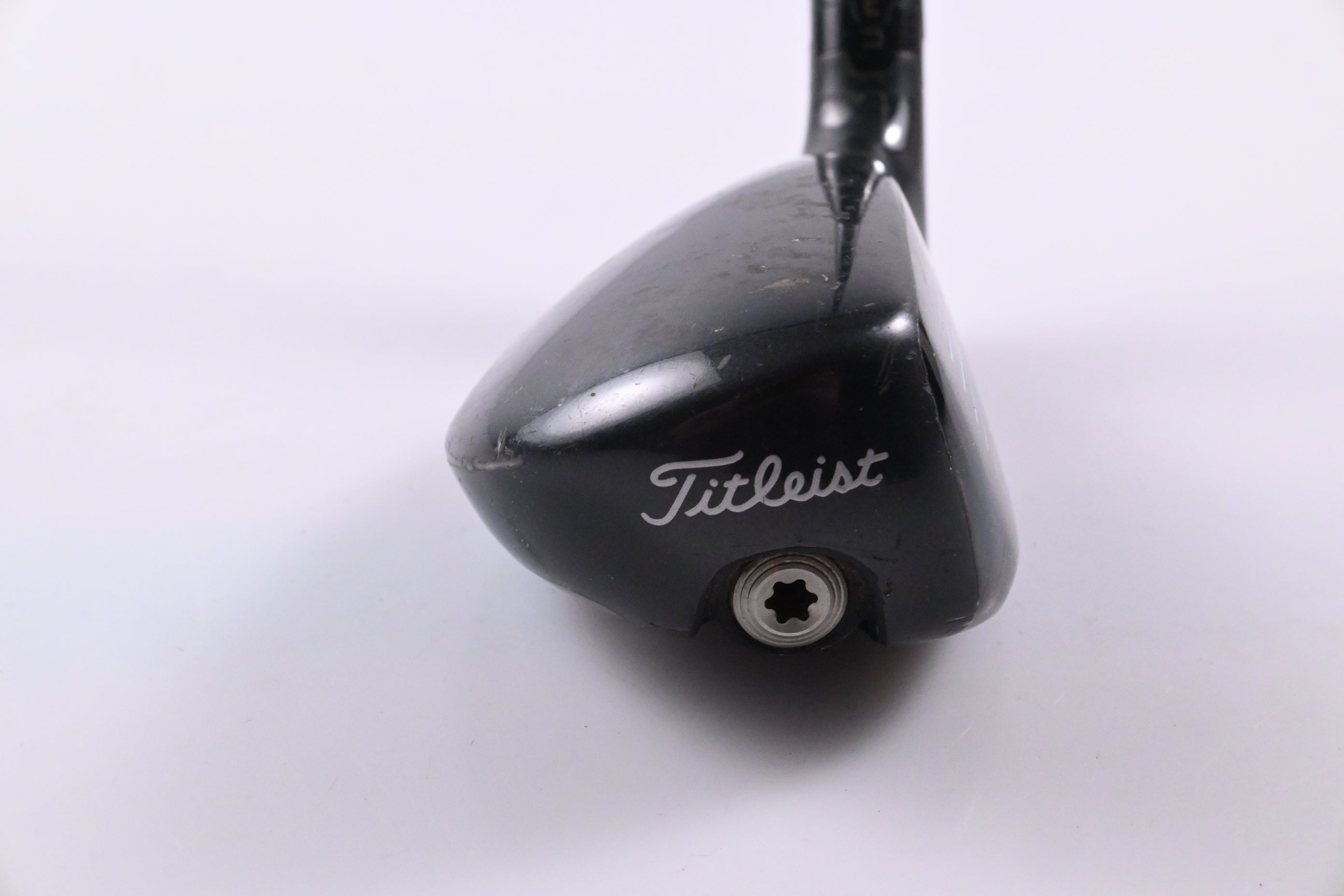 Titleist 818 H2 #3 Hybrid / 21 Degree / Stiff Flex Aldila Rogue Max 85 Shaft