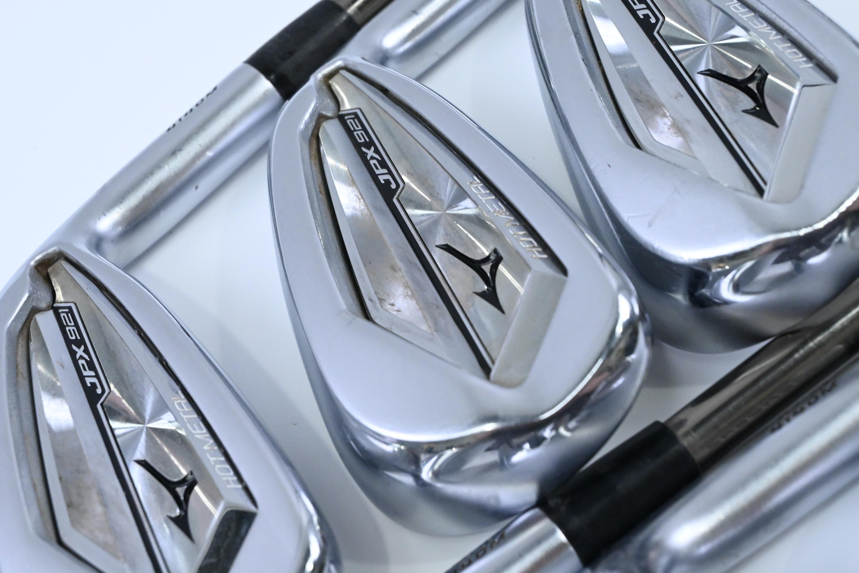 Ladies Mizuno JPX 921 Hot Metal Irons / 6-PW+SW / Ladies Flex UST Recoil ESX 440