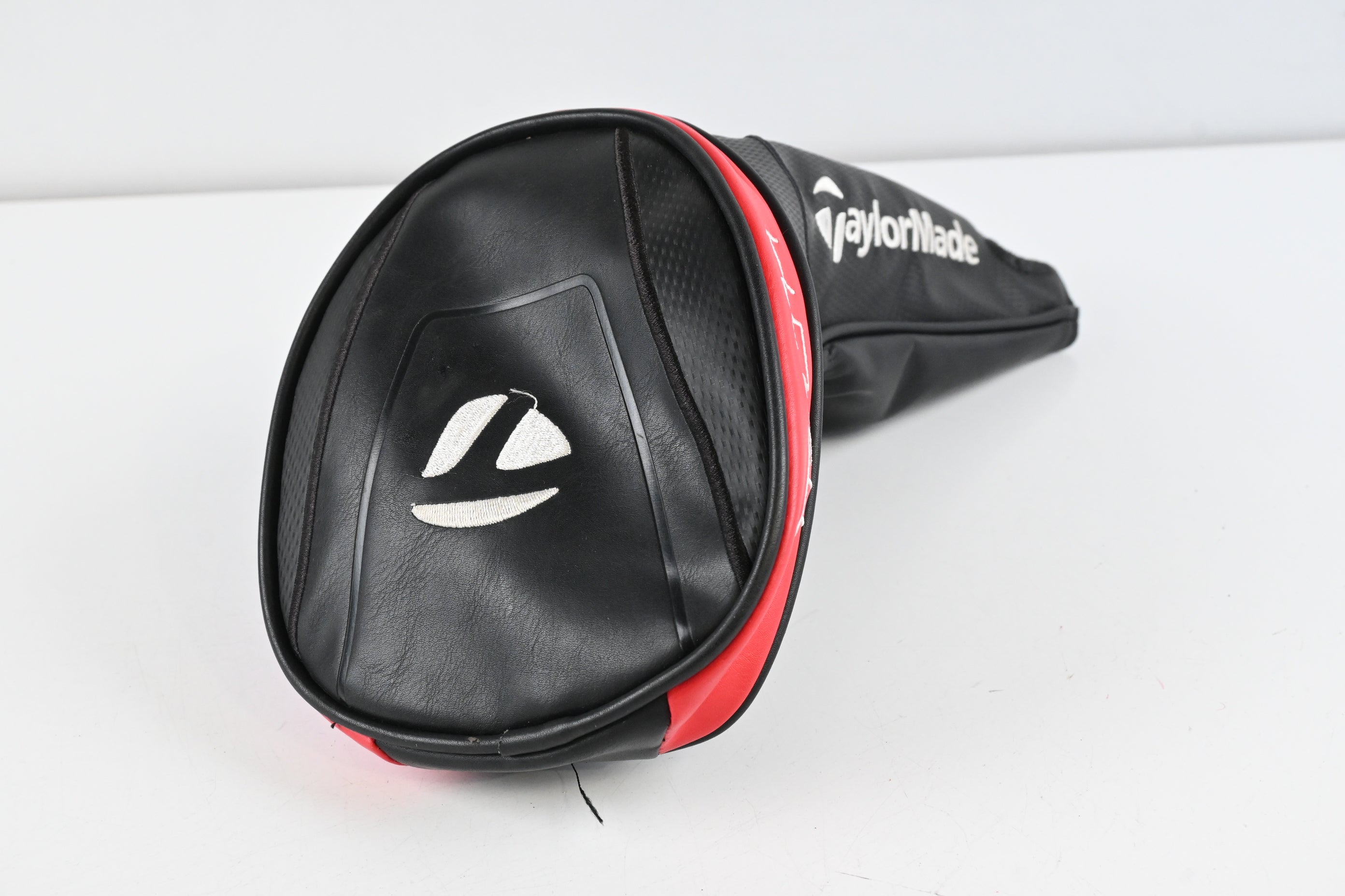 Taylormade Stealth HD Driver / 10.5 Degree / Regular Flex Fujikura Air Speeder 45