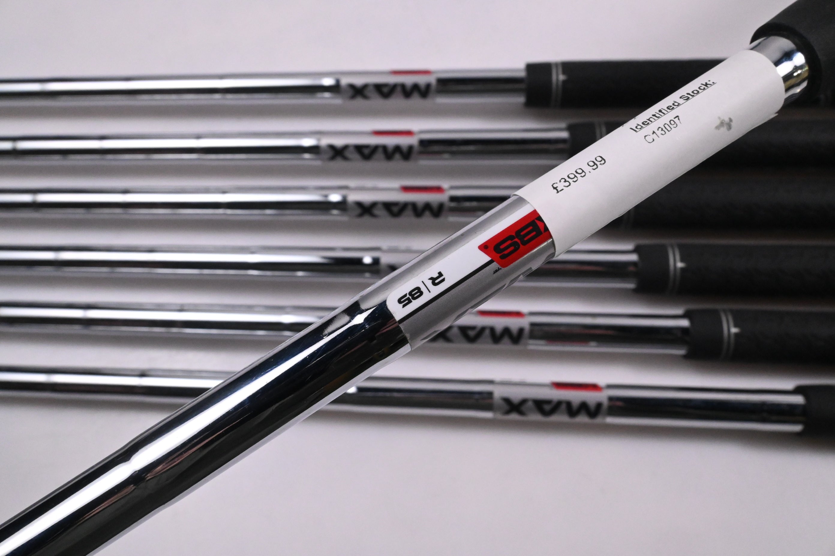 Taylormade M4 Irons / 5-PW+SW / Regular Flex KBS MAX 85 Shafts