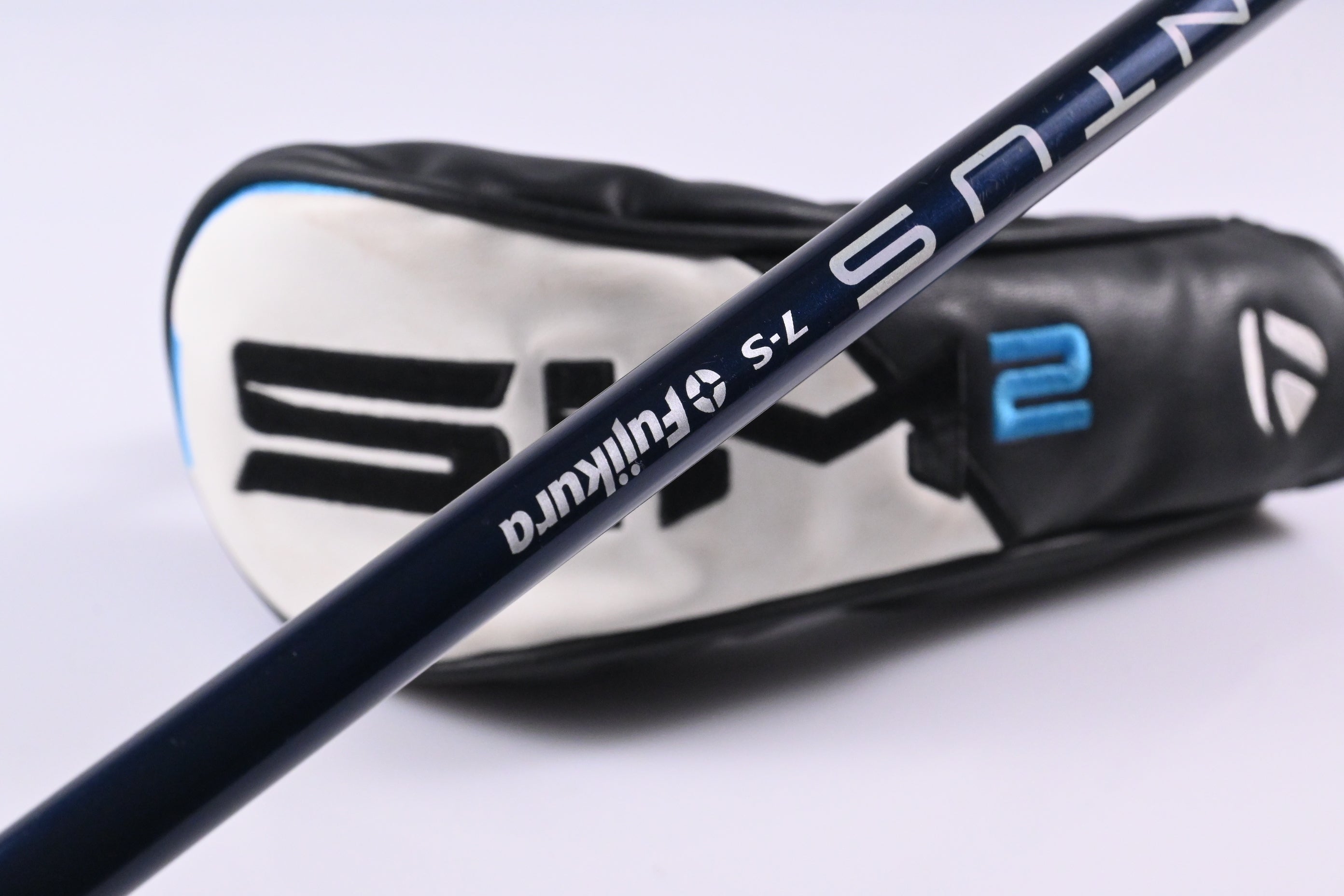 Taylormade SIM2 Max #3 Hybrid / 19 Degree / Stiff Flex Fujikura Ventus Blue 7
