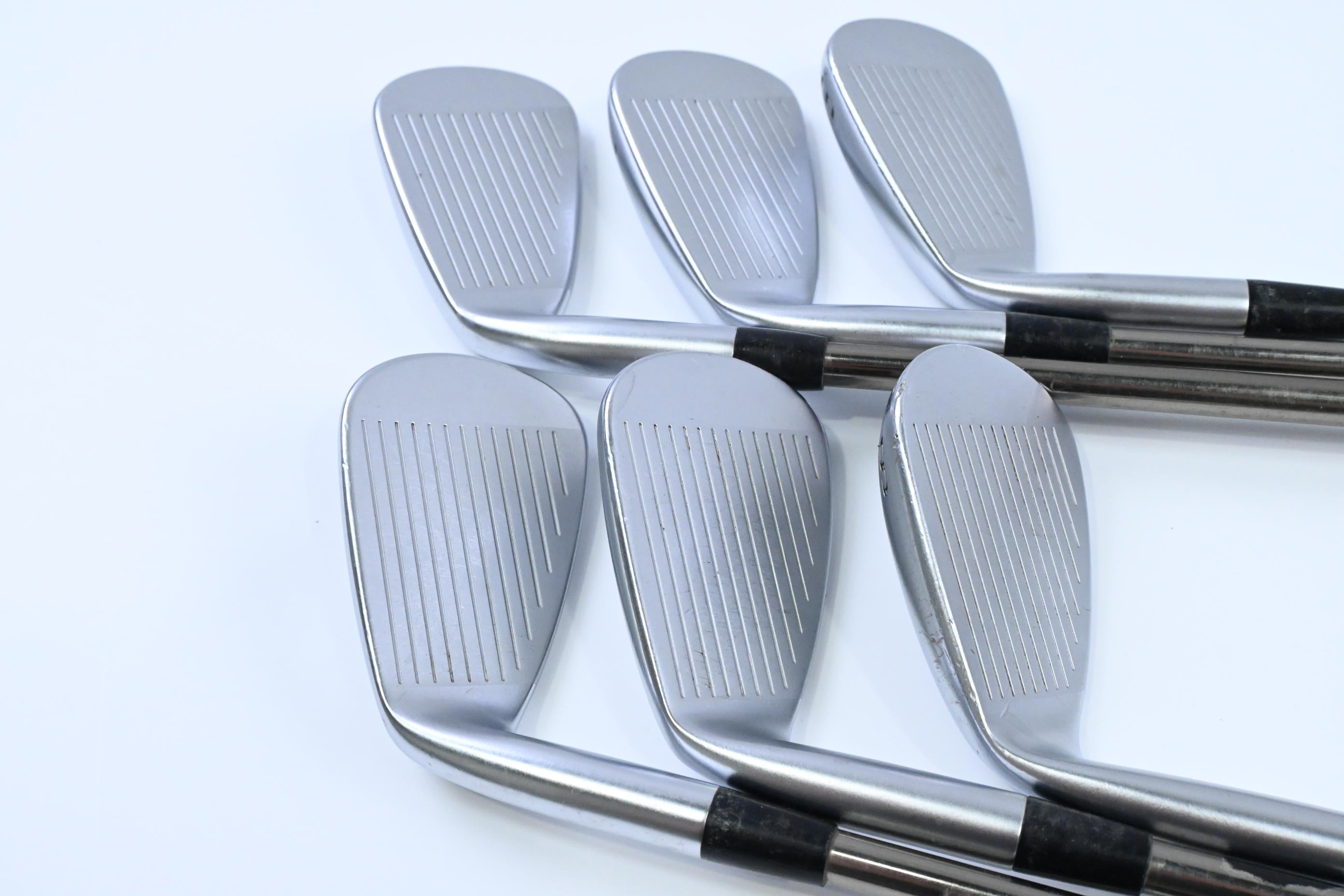 Ladies Mizuno JPX 921 Hot Metal Irons / 6-PW+SW / Ladies Flex UST Recoil ESX 440