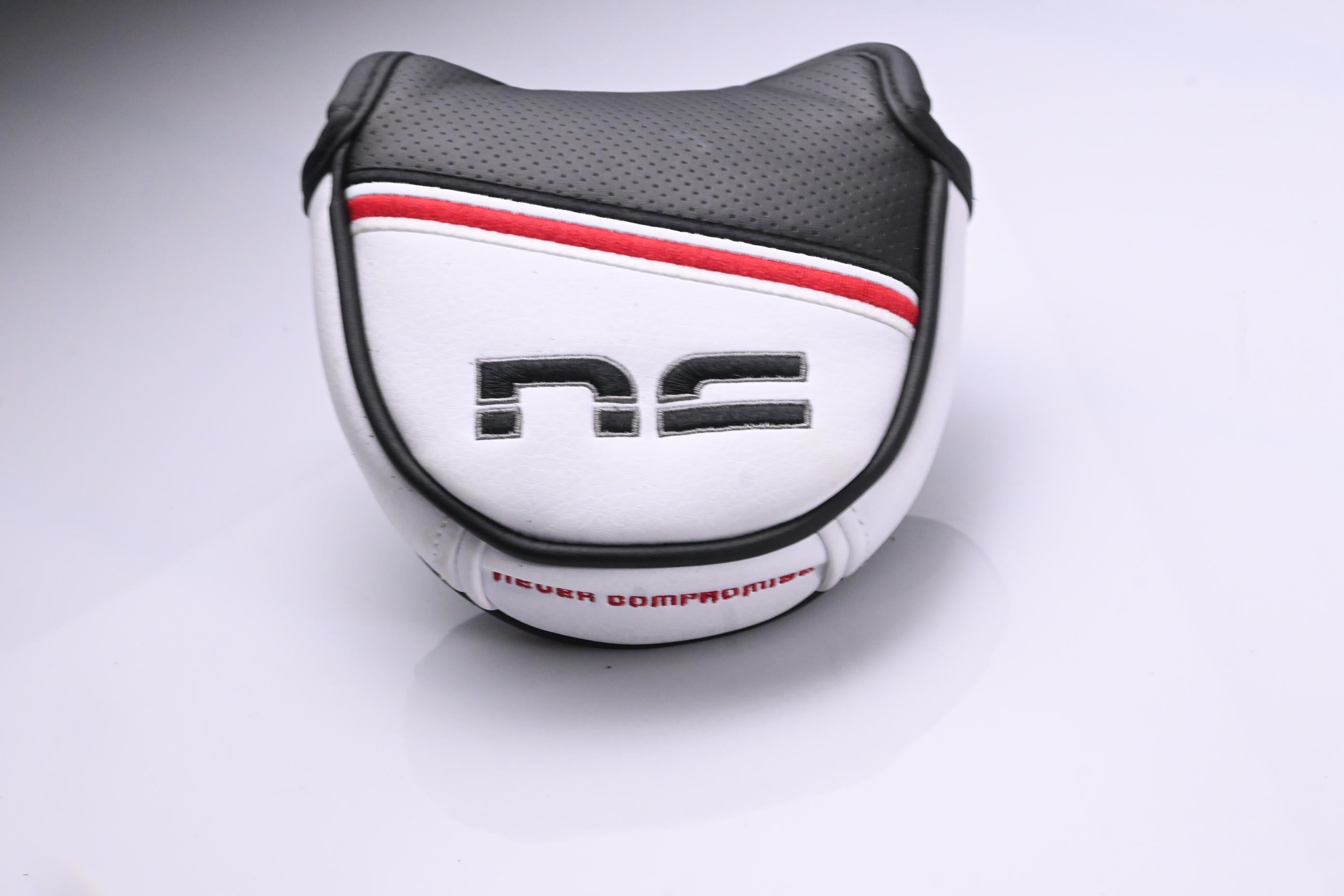 Never Compromise Reserve 4 Putter / 34 Inch