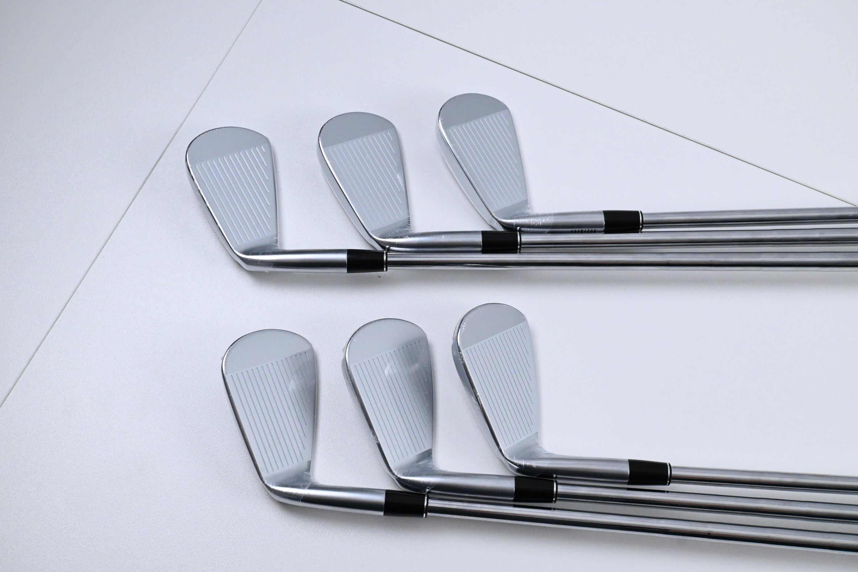Srixon Zxi5 Irons / 5-PW / Stiff Flex KBS Tour Lite Shafts
