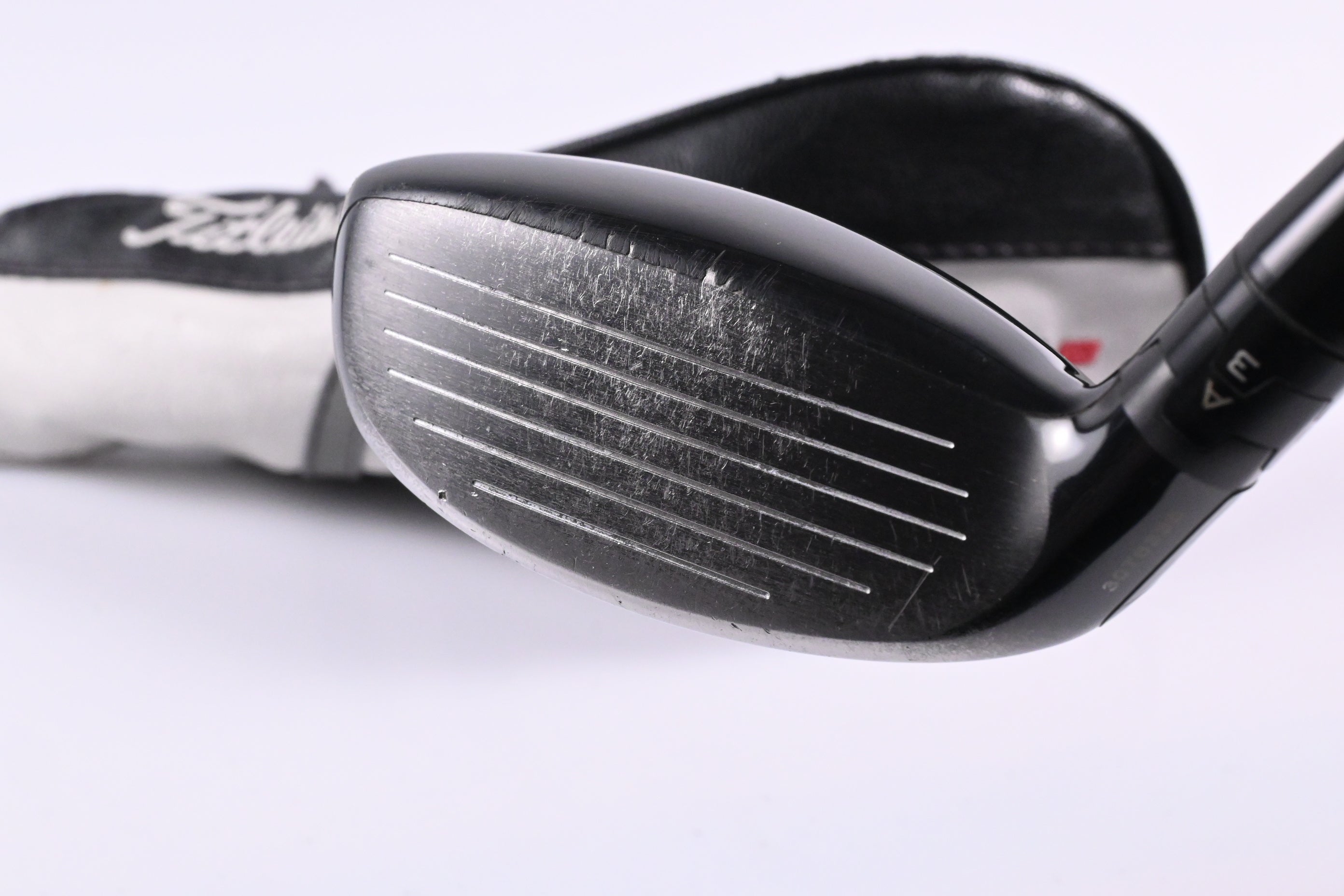 Titleist TSi2 #4 Hybrid / 21 Degree / Stiff Flex HZRDUS Smoke RDX Black 80 Shaft