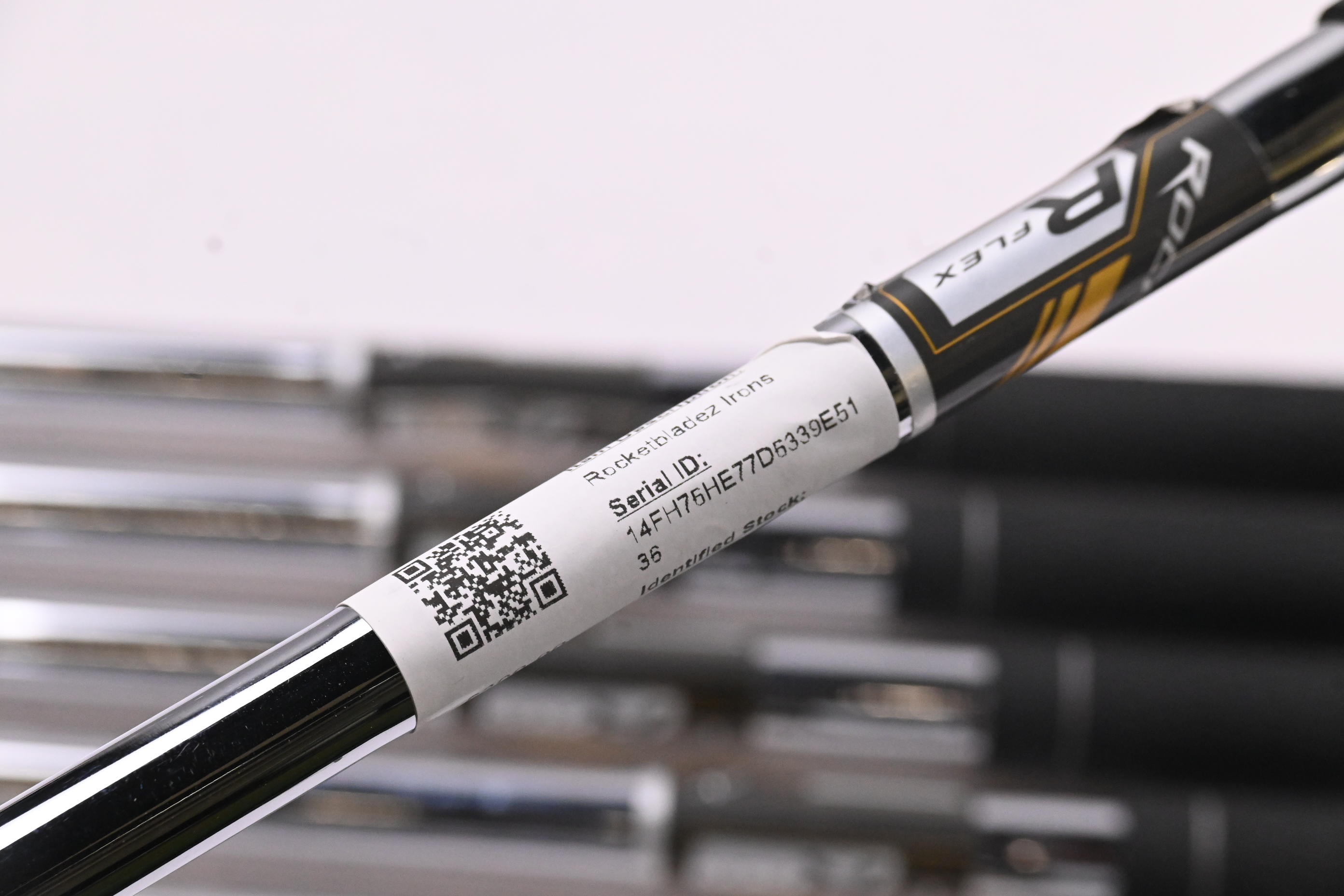 Taylormade Rocketbladez Irons / 4-PW / Regular Flex RocketFuel 85 Shafts