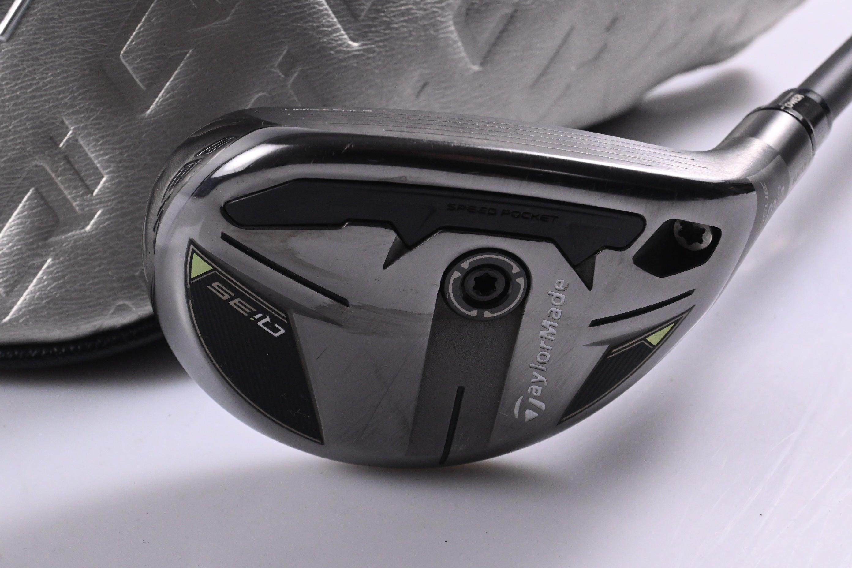 Taylormade Qi35 #3 Hybrid / 19 Degree / Stiff Flex Kai'li Blue Darkwaves 85