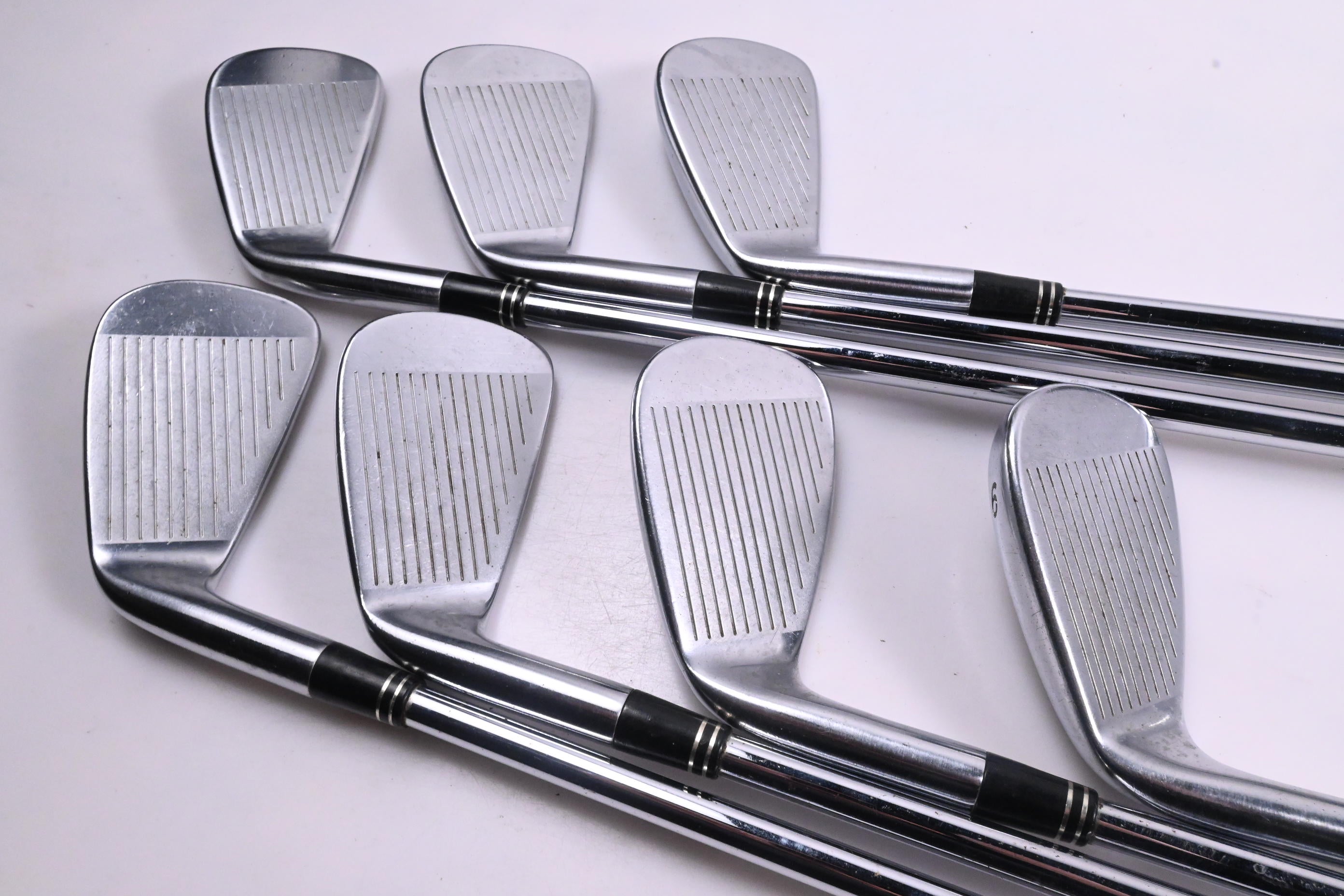 Taylormade Tour Preferred TP 2009 Irons / 3-9i / Regular Flex Dynamic Gold R300