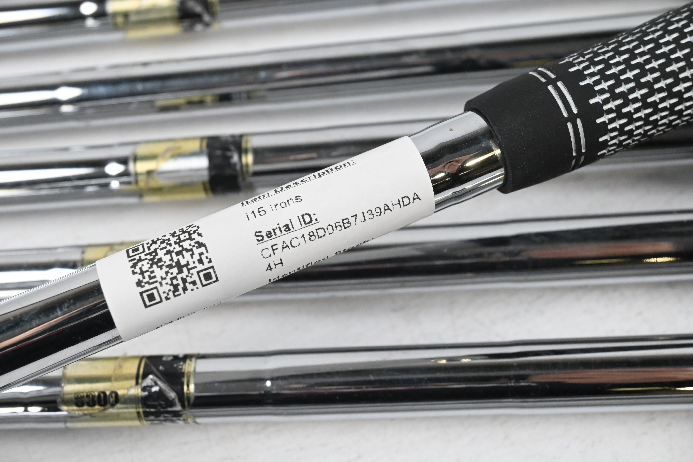 Ping i15 Irons / 4-PW / Blue Dot / Stiff Flex Dynamic Gold Shafts
