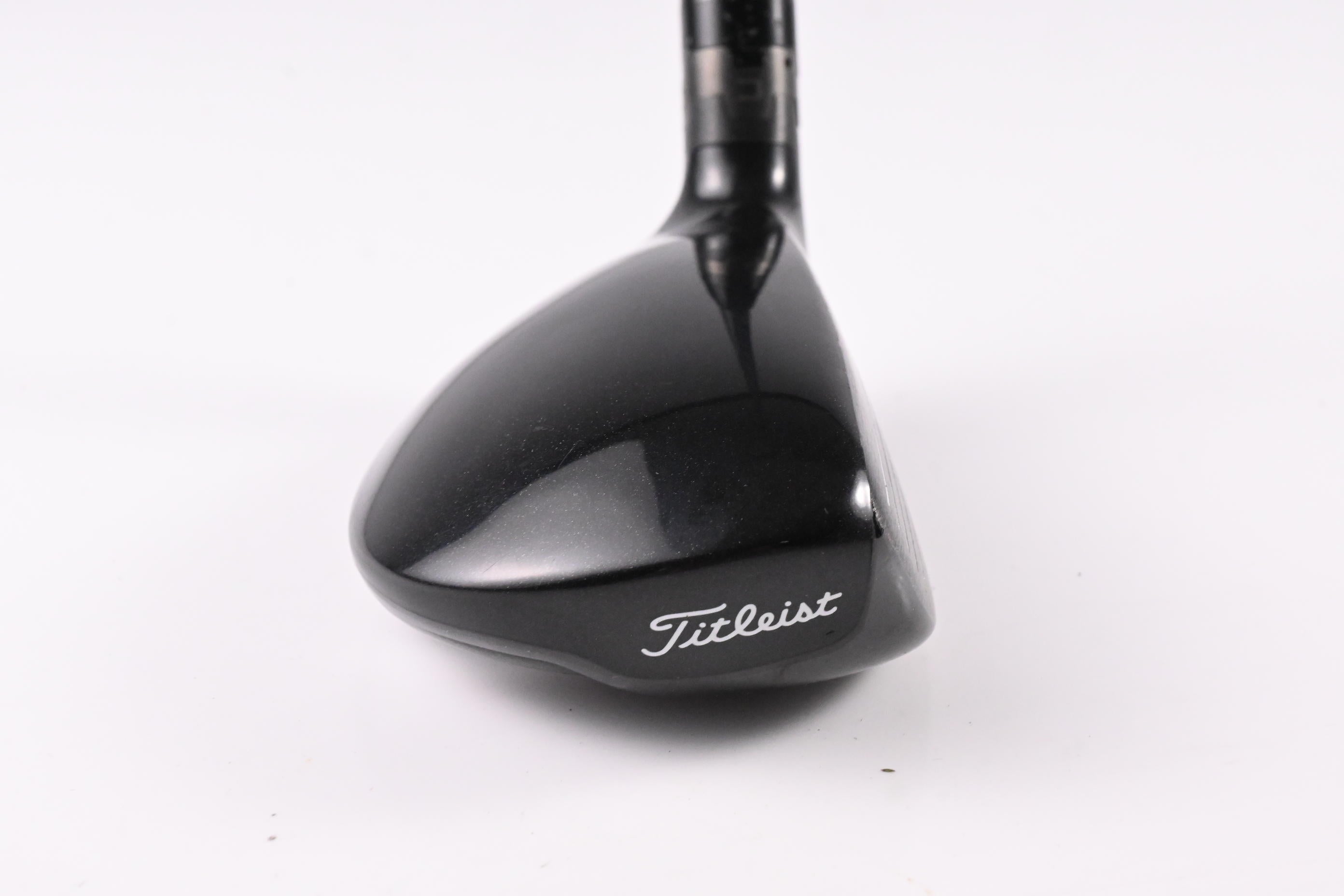 Titleist 913H #3 Hybrid / 21 Degree / Regular Flex Aldila Rip Phenom 80 Shaft