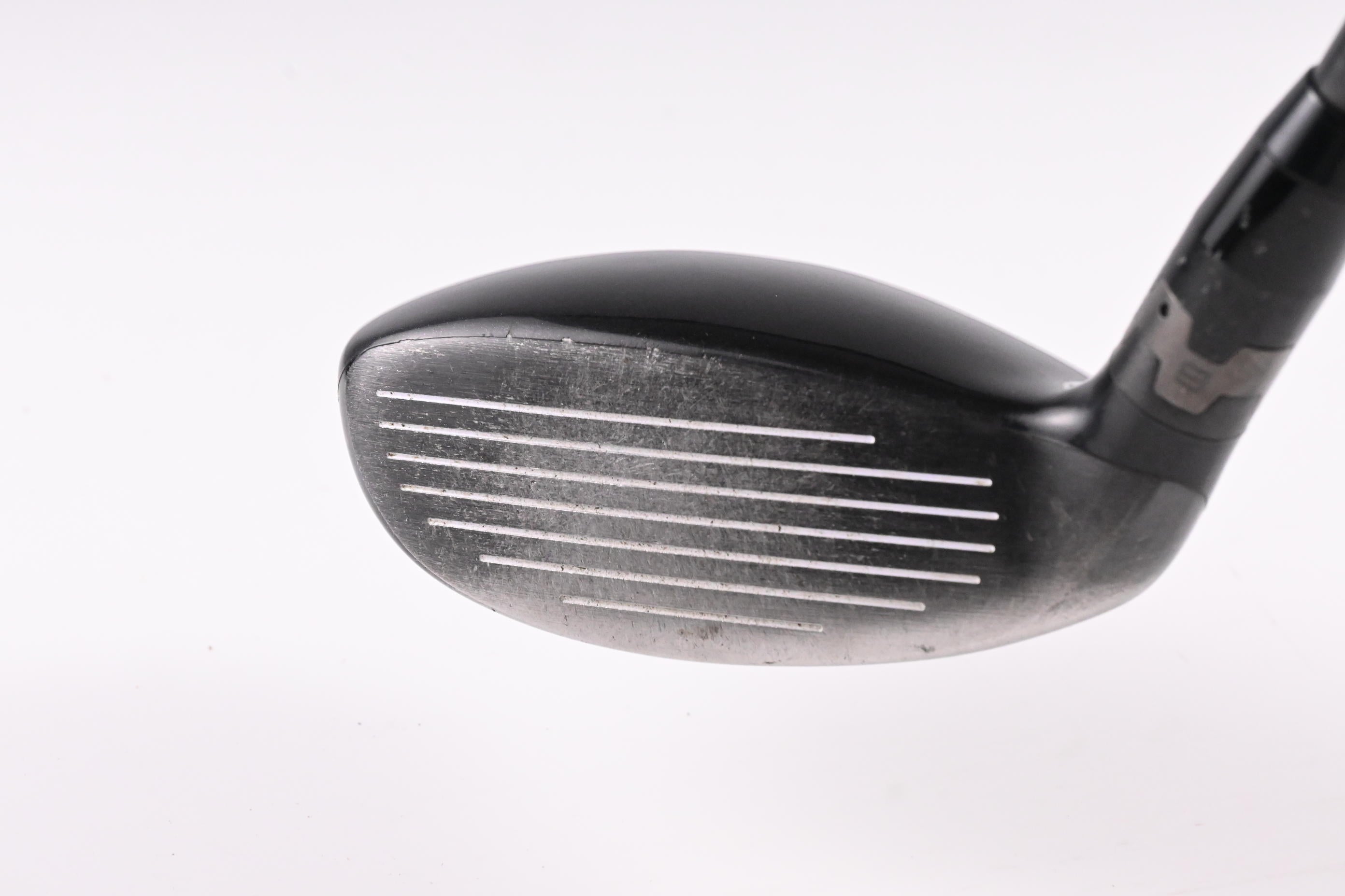 Titleist 913H #3 Hybrid / 21 Degree / Regular Flex Aldila Rip Phenom 80 Shaft