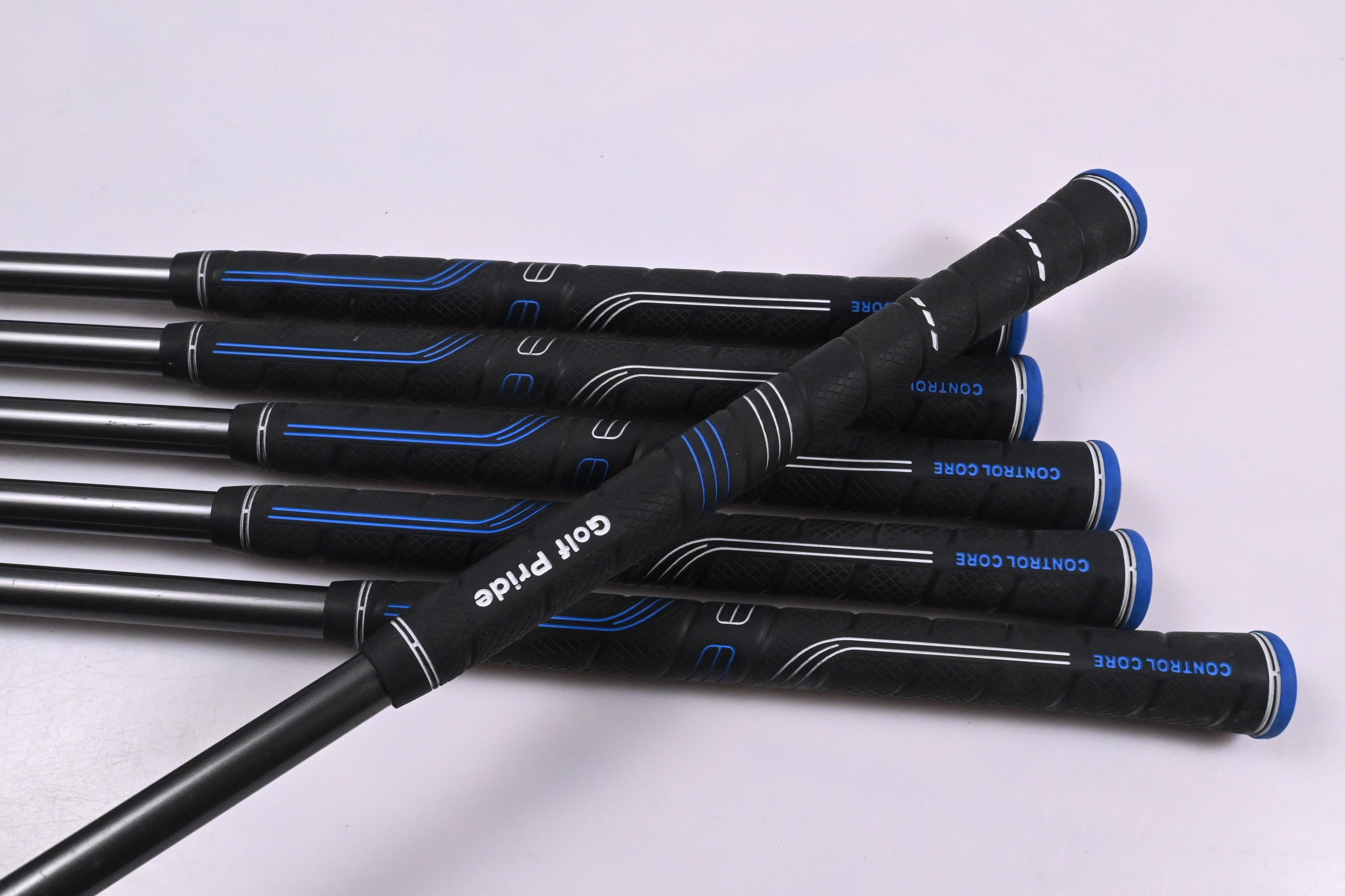 Callaway Rogue Irons / 5-PW / Regular Flex Aldila Synergy 60 Shafts