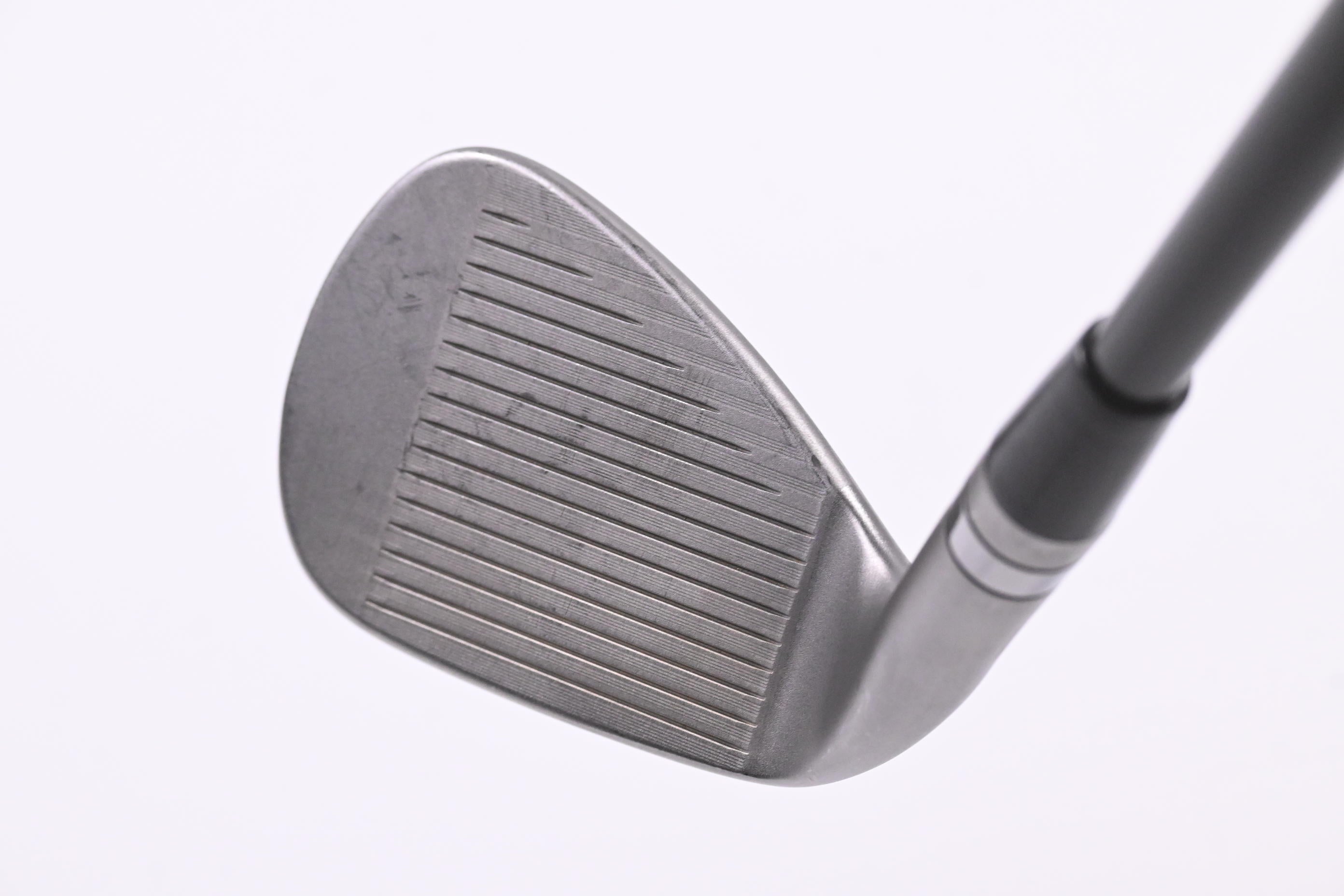Titleist Vokey SM11 Pitching Wedge / 44 Degree / Wedge Flex Dynamic Gold 105