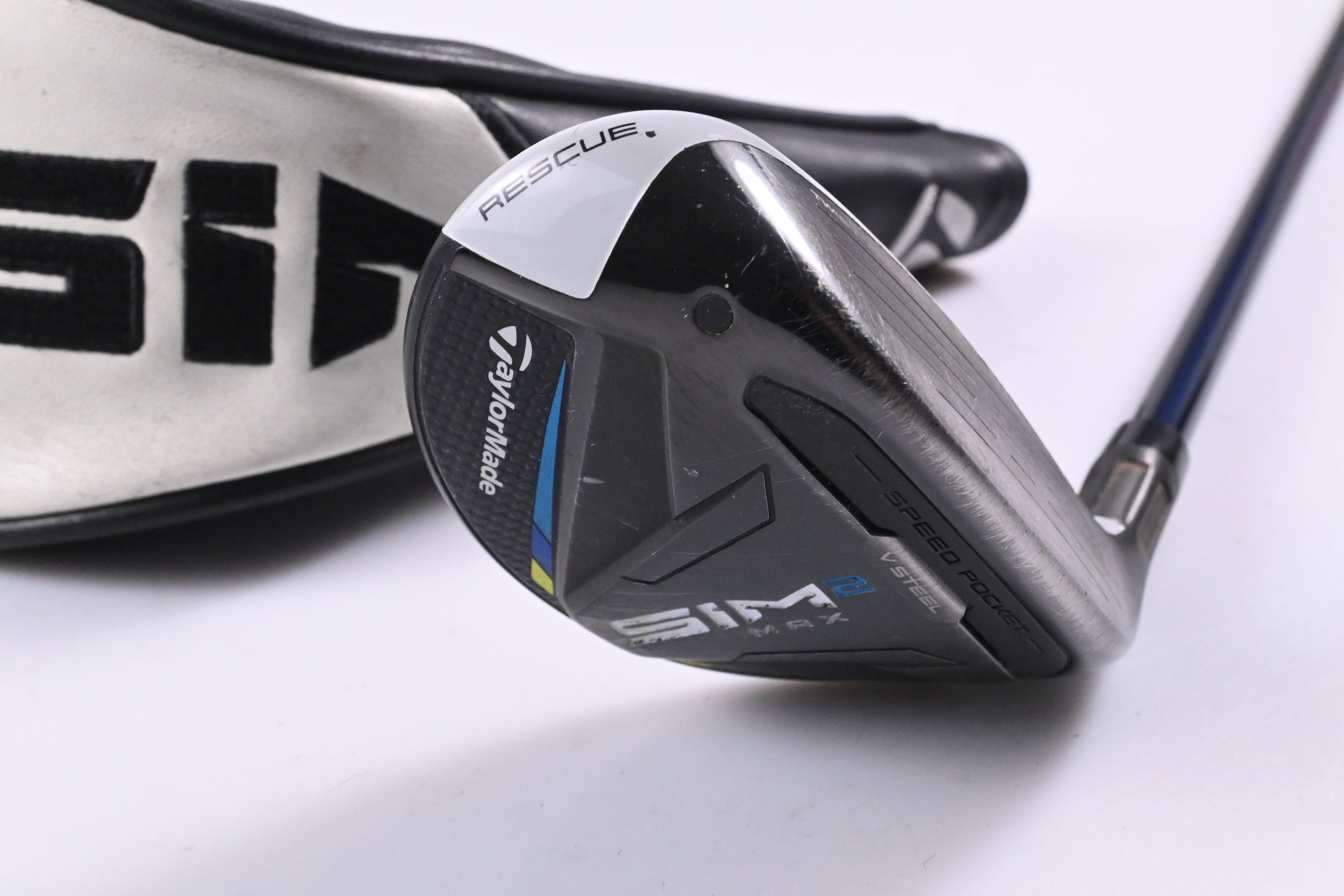 Taylormade SIM2 Max #3 Hybrid / 19 Degree / Stiff Flex Fujikura Ventus Blue 7