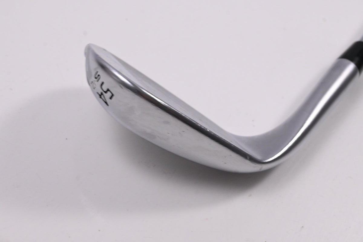Ping Glide 4.0 Sand Wedge / 54 Degree / Black Dot / Stiff Flex Dynamic Gold 105