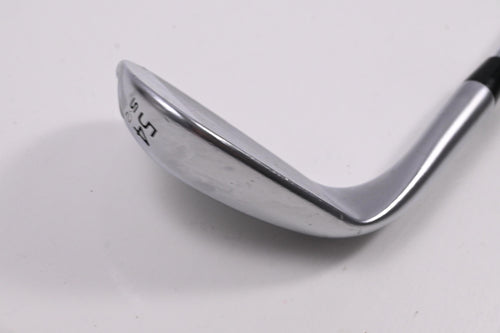 Ping Glide 4.0 Sand Wedge / 54 Degree / Black Dot / Stiff Flex Dynamic Gold 105