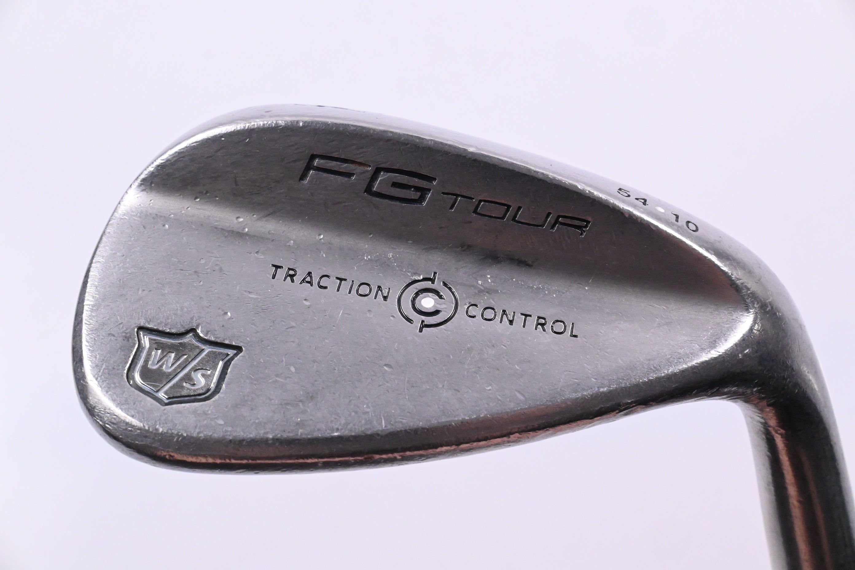 Wilson FG Tour Traction Control Sand Wedge / 54 Degree / Wedge Flex Dynamic Gold