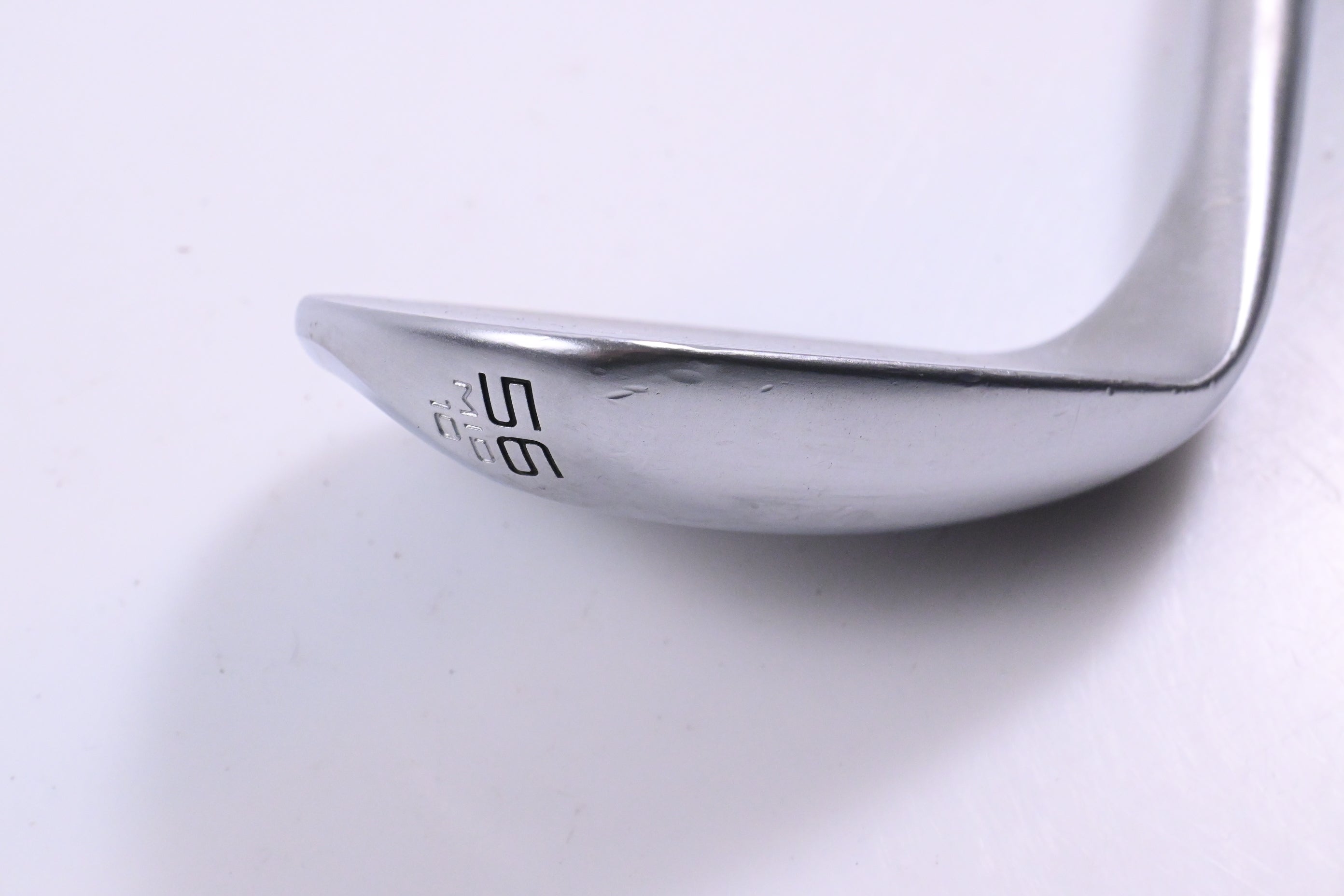 Cleveland RTZ Sand Wedge / 56 Degree / Senior Flex UST Helium Nanocore 60 Shaft