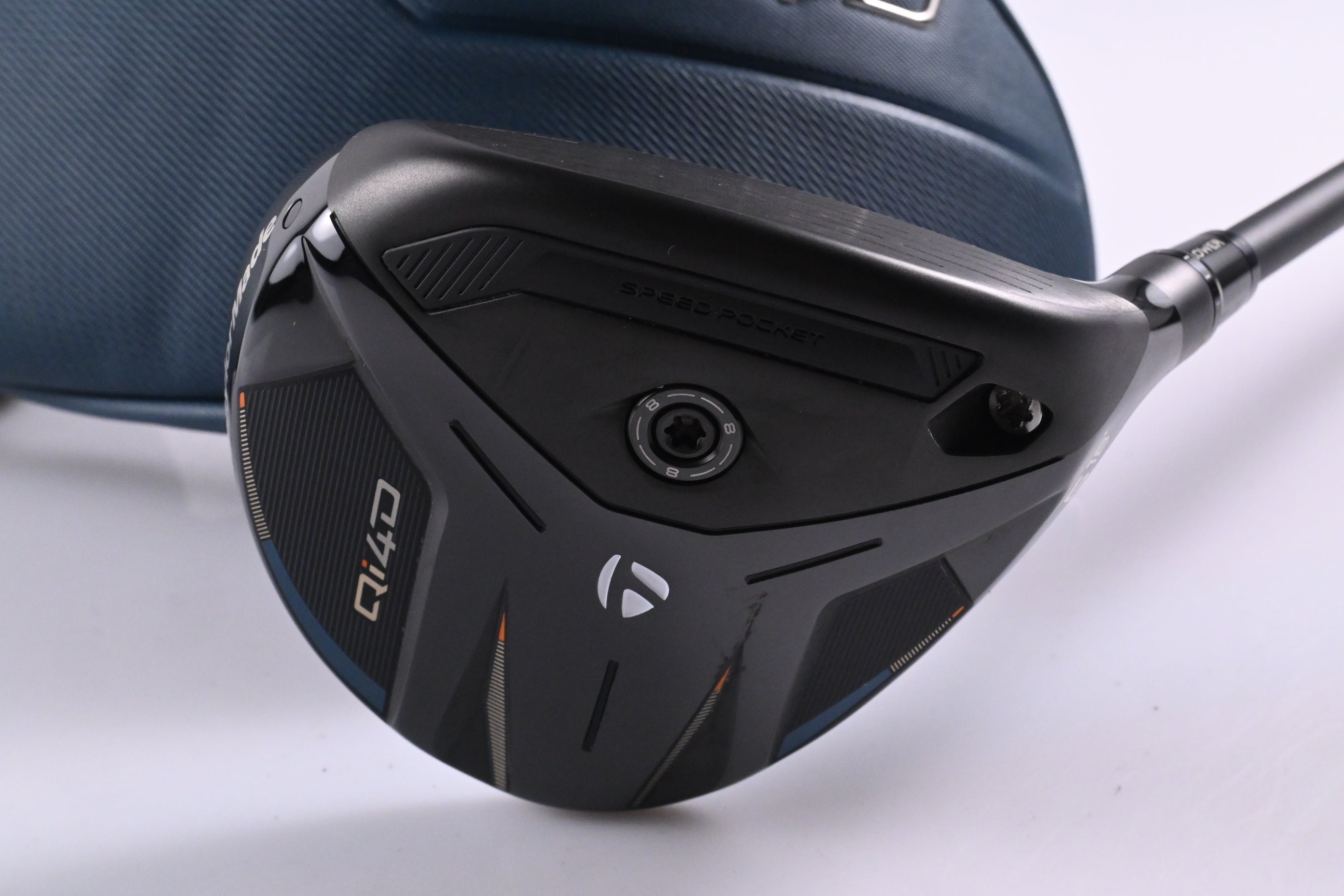 Taylormade Qi4D #5 Wood / 18 Degree / Regular Flex Mitsubishi Reax 55 Shaft