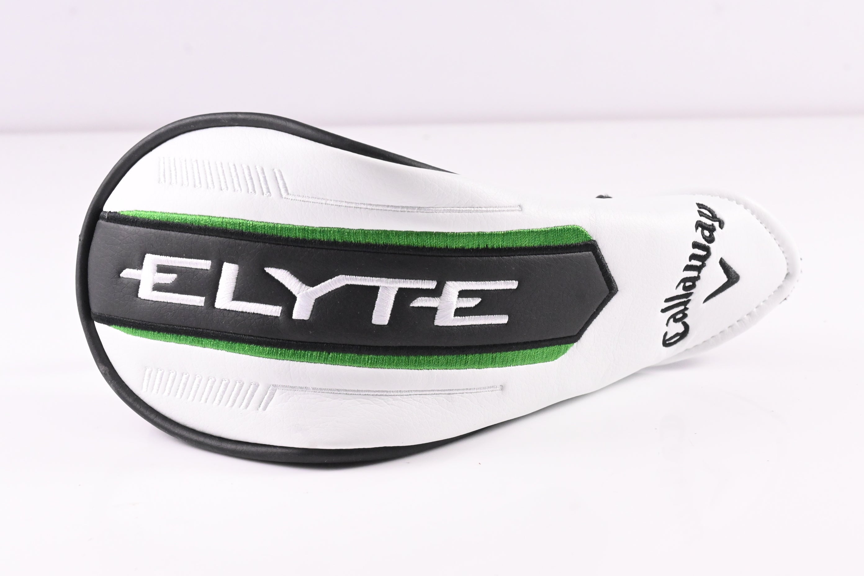 Callaway Elyte X #4 Hybrid / 21 Degree / Regular Flex Denali Charcoal 60 Shaft