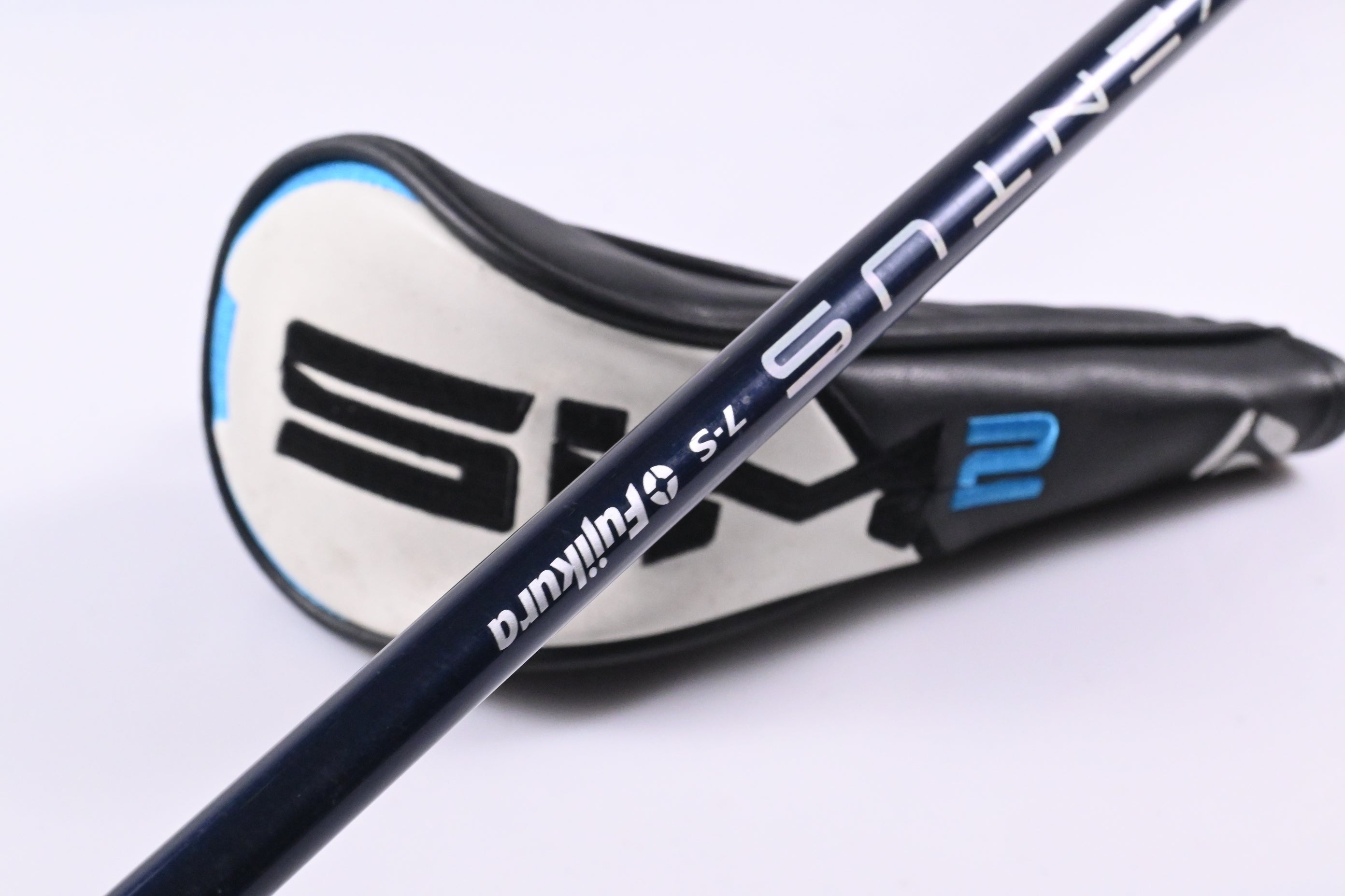 Taylormade SIM2 Max #3 Hybrid / 19 Degree / Stiff Flex Fujikura Ventus Blue 7