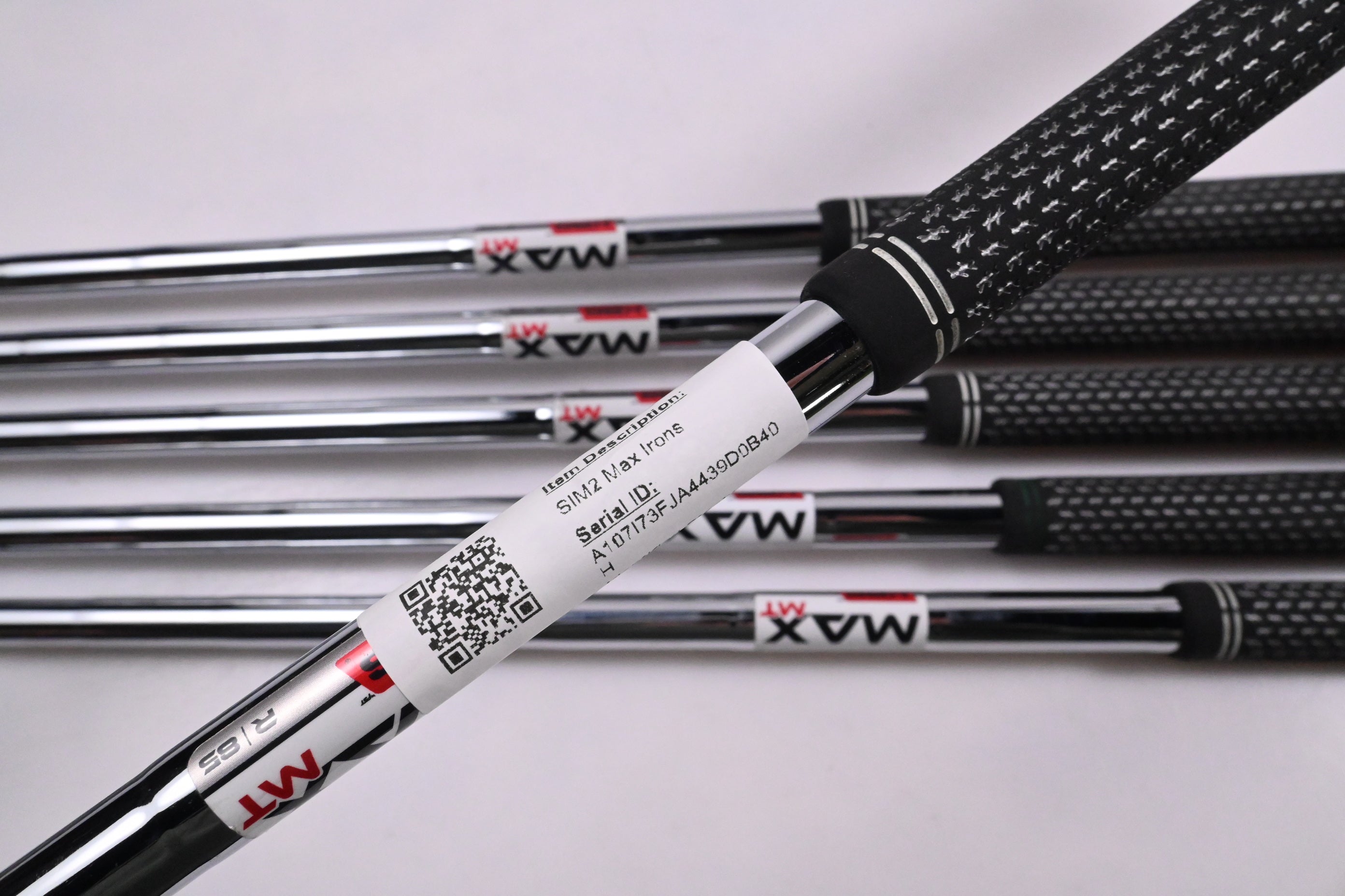 Taylormade SIM2 Max Irons / 5-PW / Regular Flex KBS MAX MT 85 Shafts