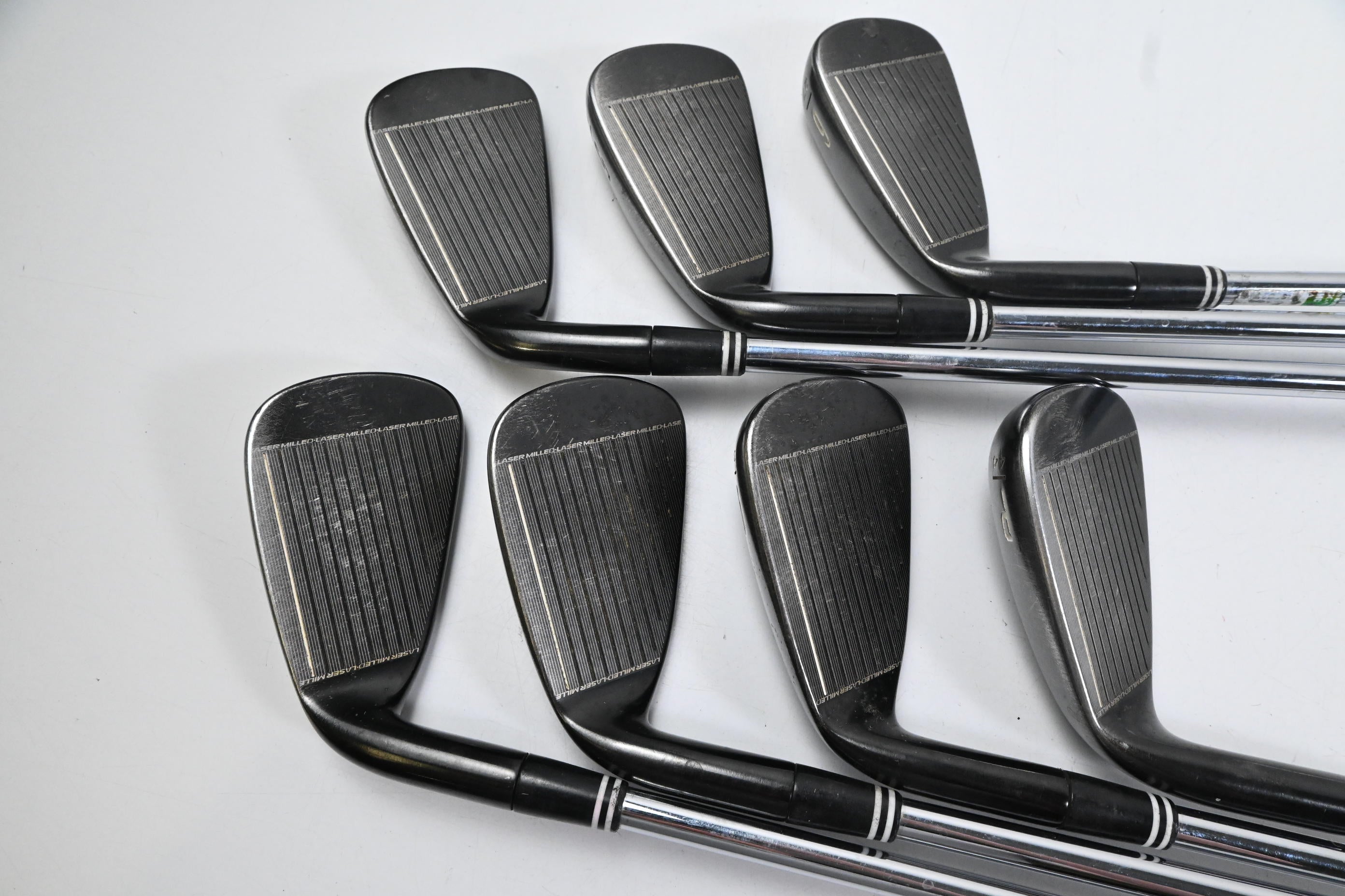 Cleveland CG16 Black Pearl Irons / 4-PW / Regular Flex Cleveland Traction 85