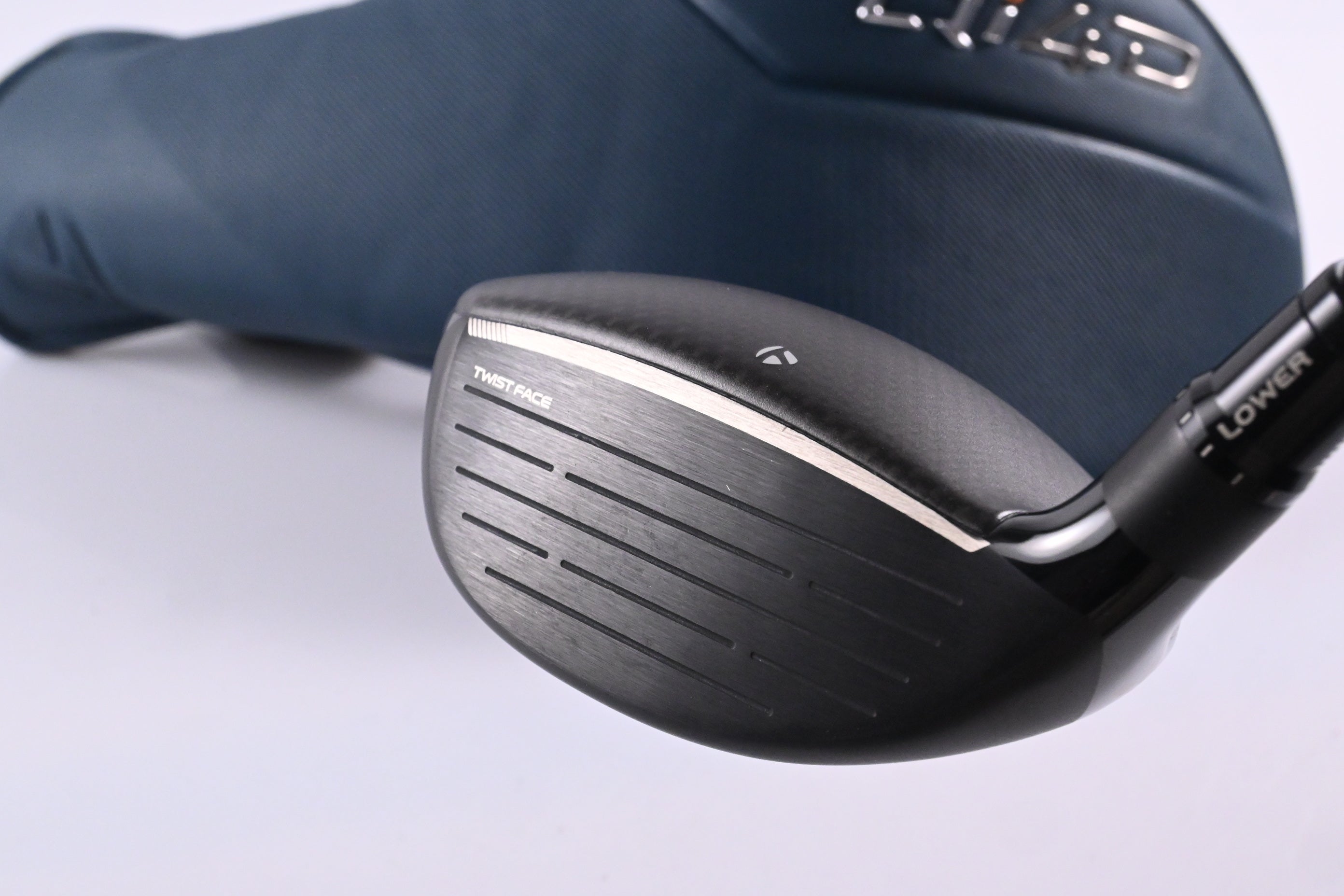 Taylormade Qi4D #5 Wood / 18 Degree / Regular Flex Mitsubishi Reax 55 Shaft
