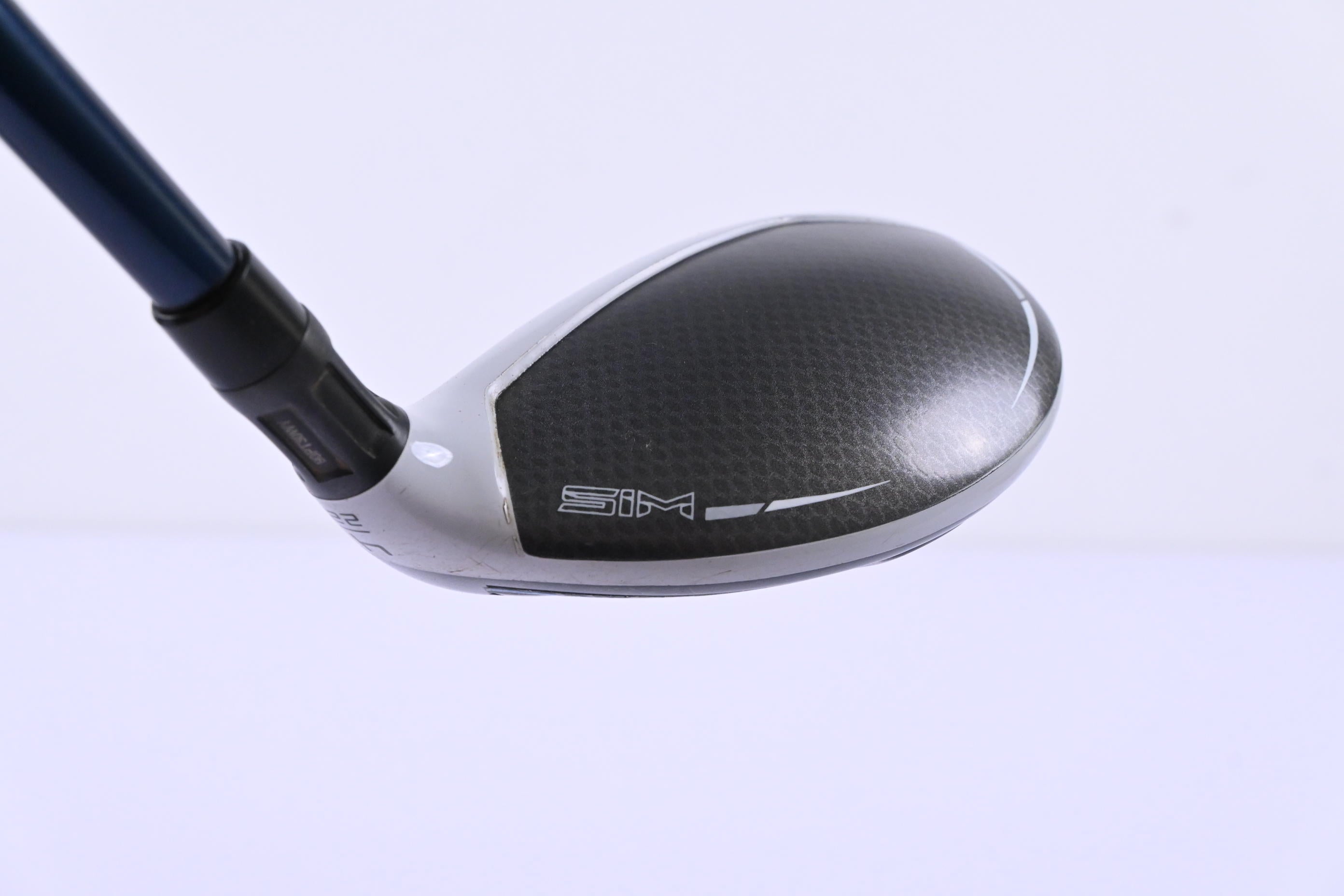 Taylormade SIM Max #4 Hybrid / 22 Degree / Stiff Flex Fujikura Ventus Blue 7 Shaft