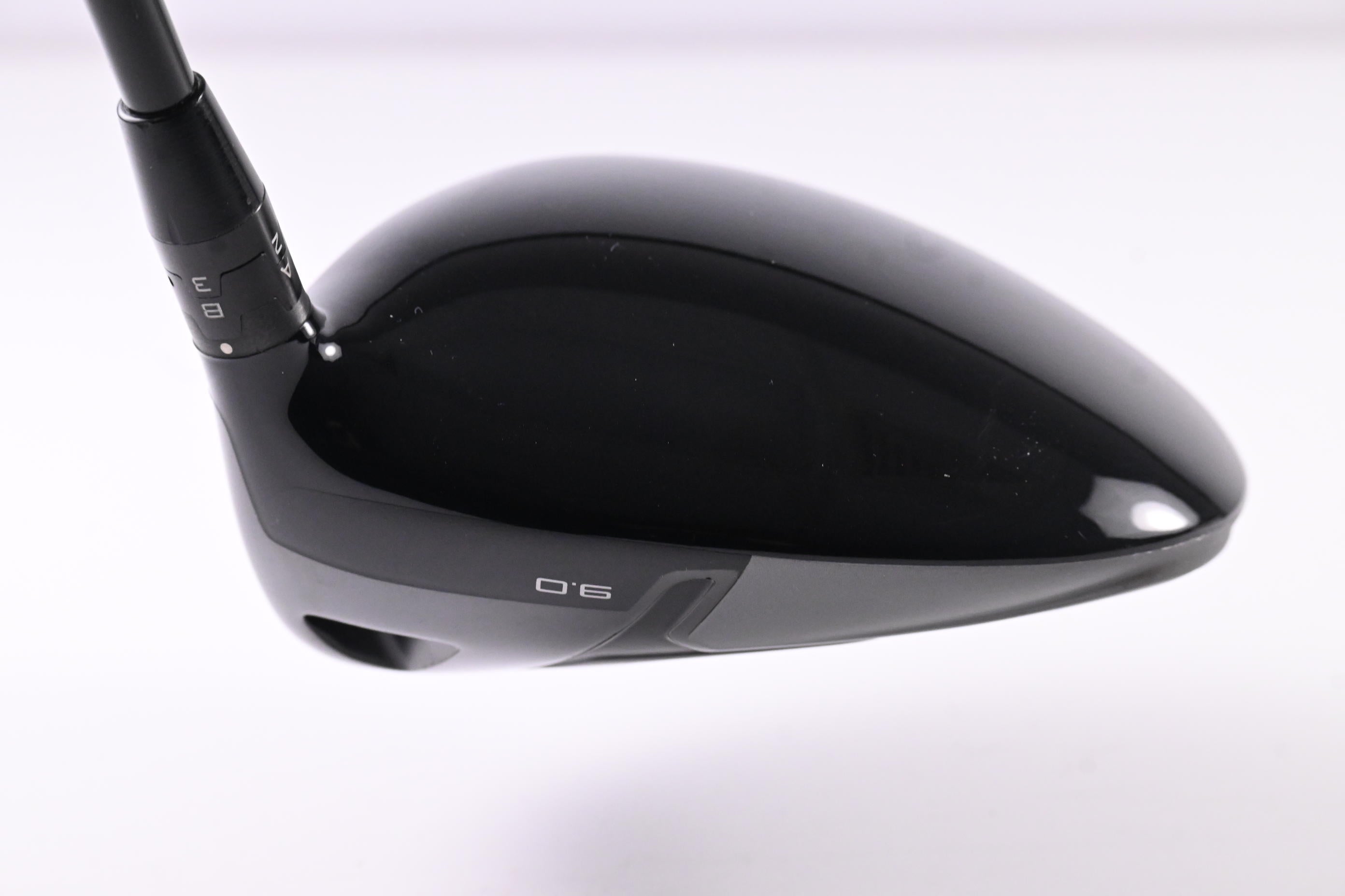 Titleist TSi2 Driver / 9 Degree / Stiff Flex Tensei AV White 65 Shaft