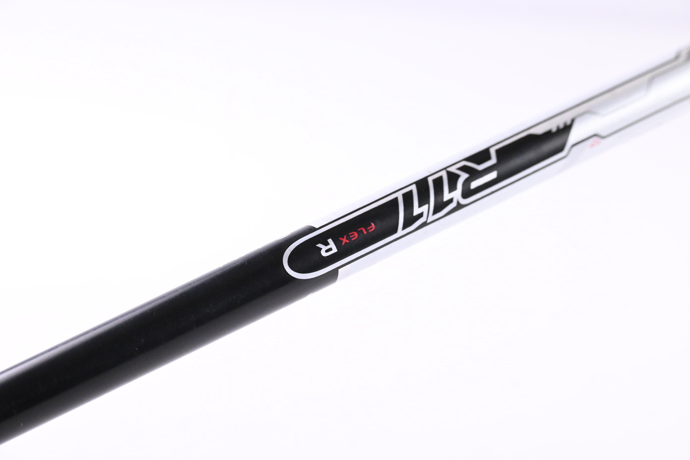 Taylormade R11 #3 Wood / 15.5 Degree / Regular Flex Fujikura Blur 70 Shaft