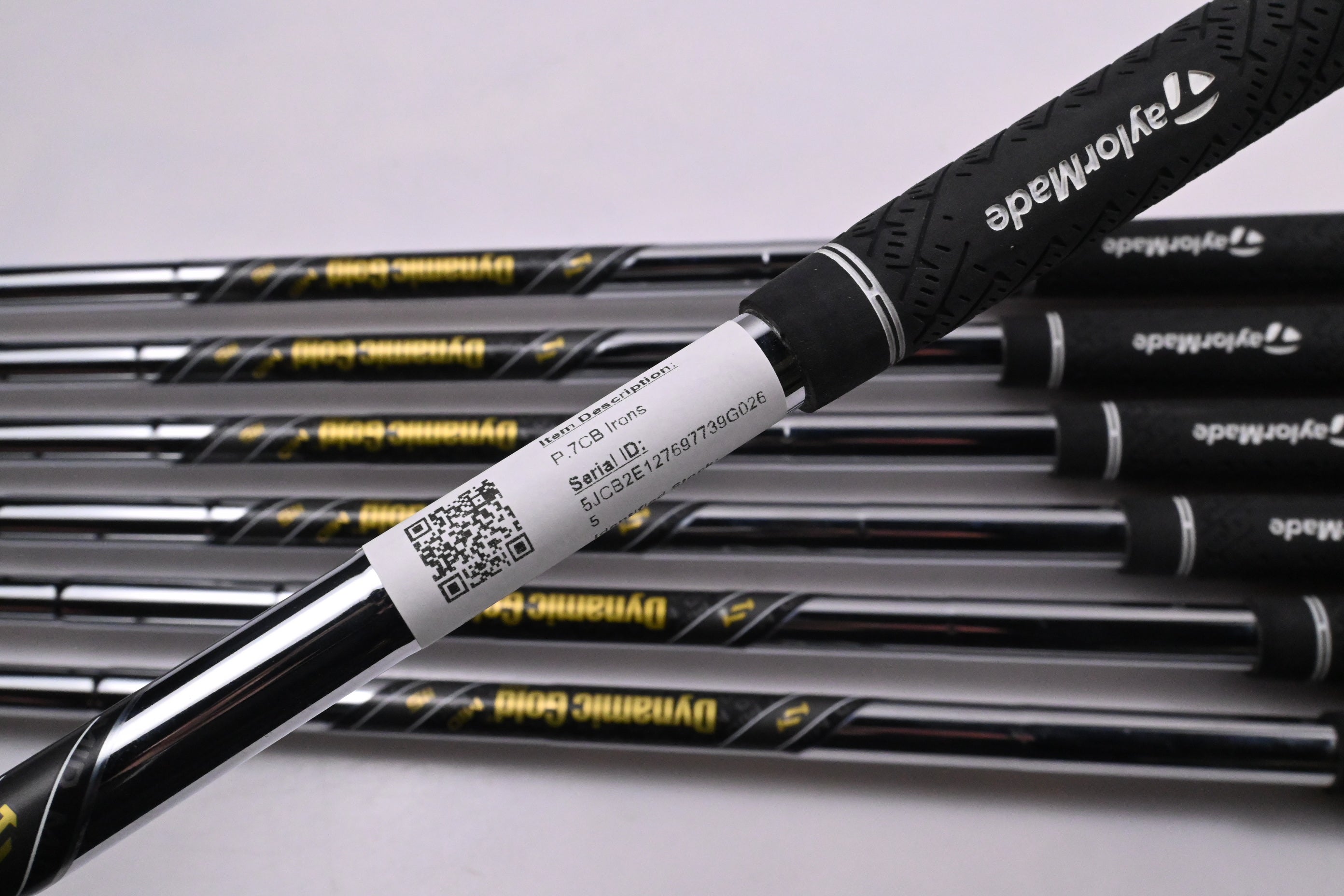 Taylormade P.7CB Irons / 4-PW / Stiff Flex Dynamic Gold Mid 115 S300 Shafts