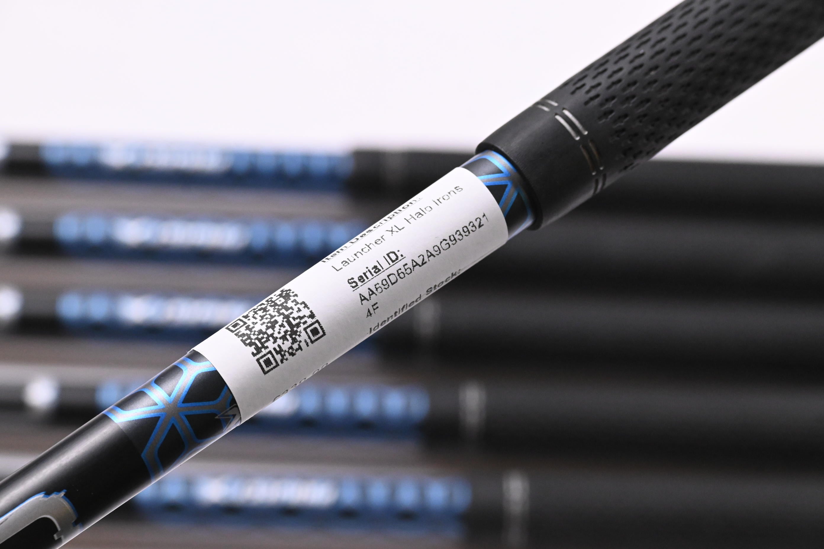 Cleveland Launcher XL Halo Irons / 6-PW+SW / Regular Flex Cypher 60 Shafts