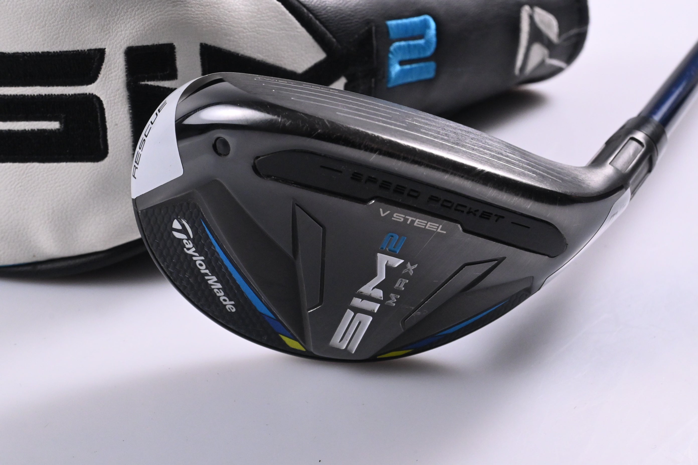 Taylormade SIM2 Max #3 Hybrid / 19 Degree / Stiff Flex Fujikura Ventus Blue 7