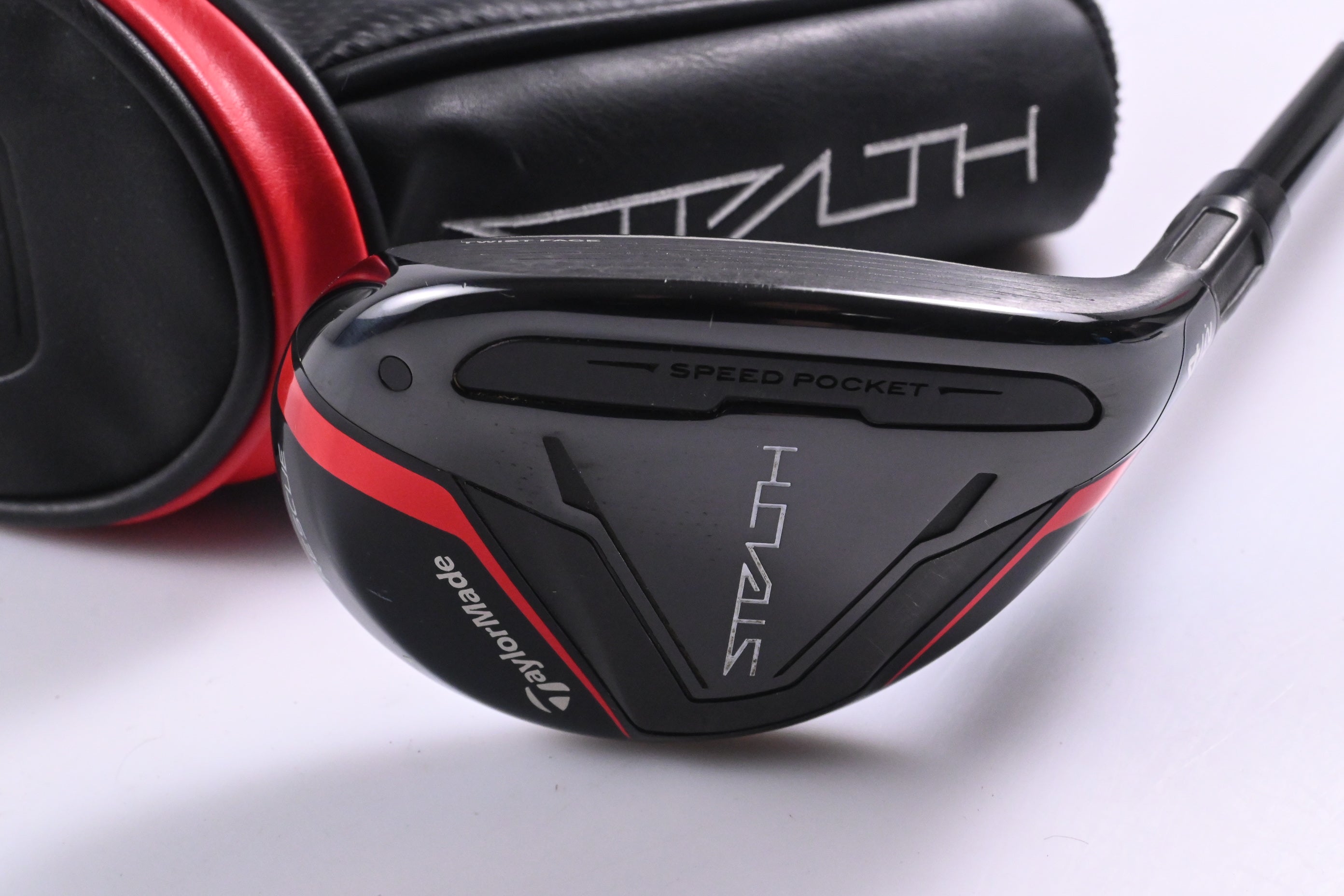Taylormade Stealth #4 Hybrid / 22 Degree / Senior Flex Fujikura Ventus Red 5