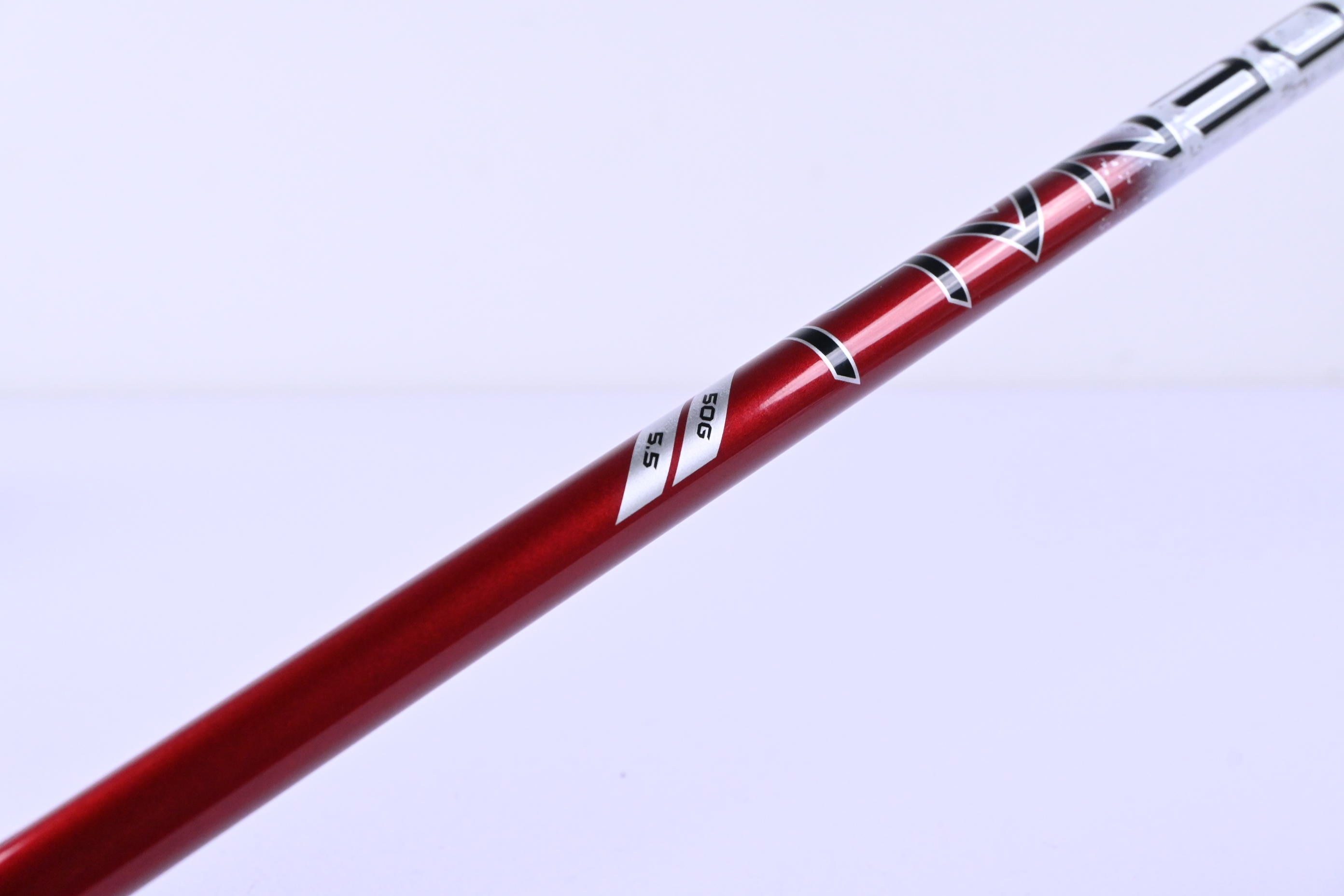 Titleist GT2 Driver / 10 Degree / Regular Flex Denali Red 50 Shaft