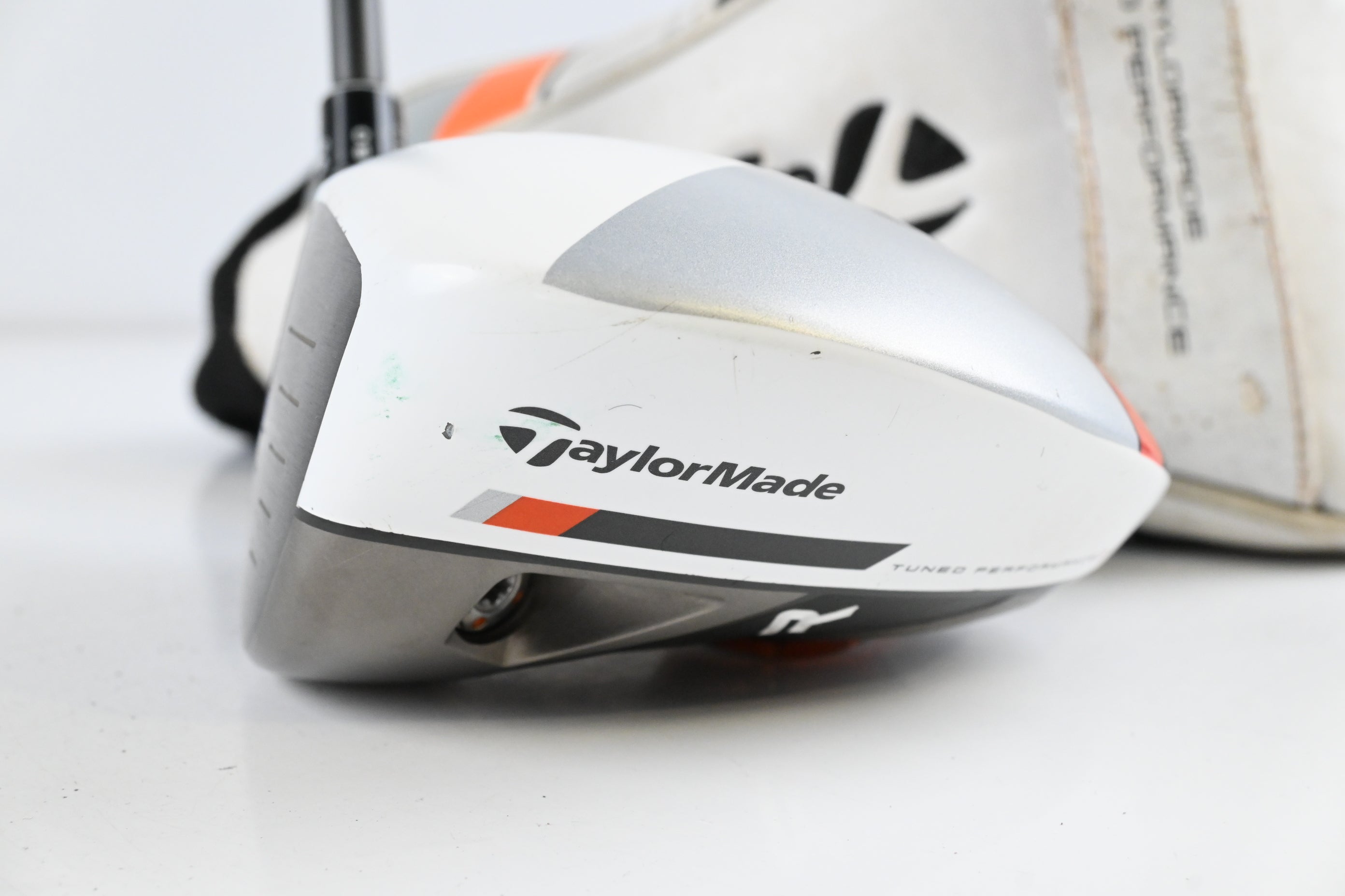 Left Hand Taylormade R1 Driver / 8-12 Degree / Regular Flex Aldila RIP Phenom 55