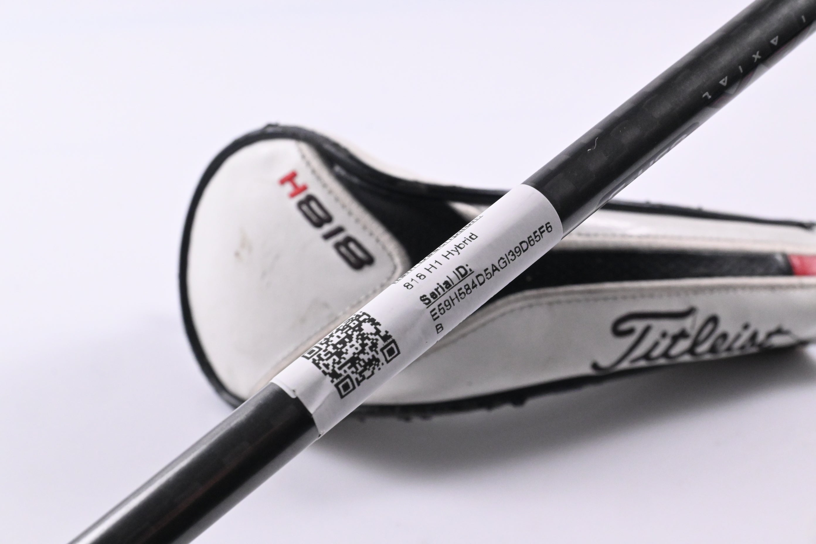 Titleist 818 H1 #3 Hybrid / 19 Degree / Stiff Flex Aldila Rogue MAX 85 Shaft